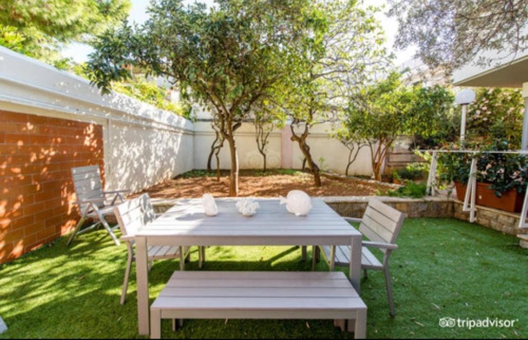 Suite with Garden View