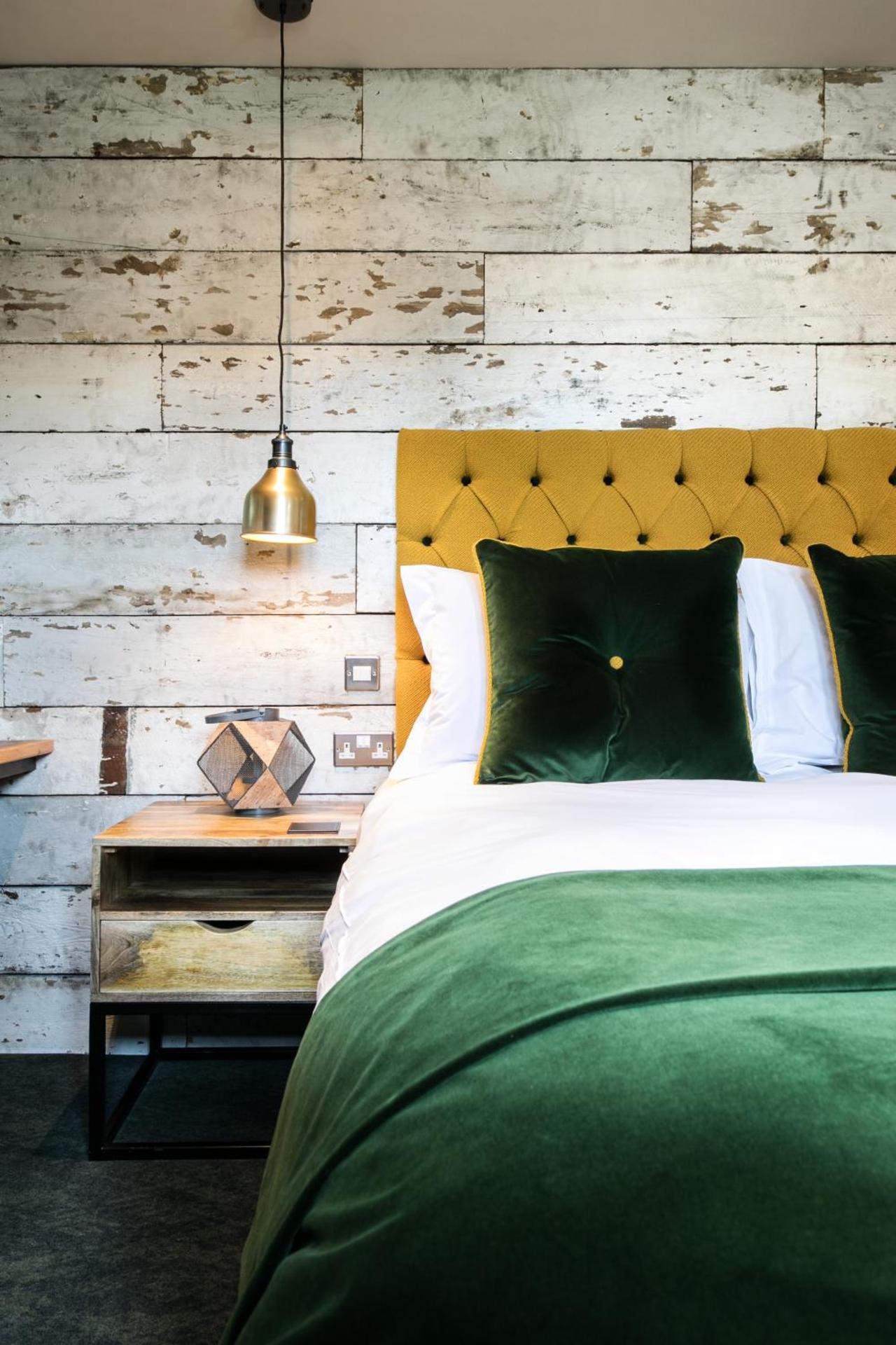 The Green Dragon Inn