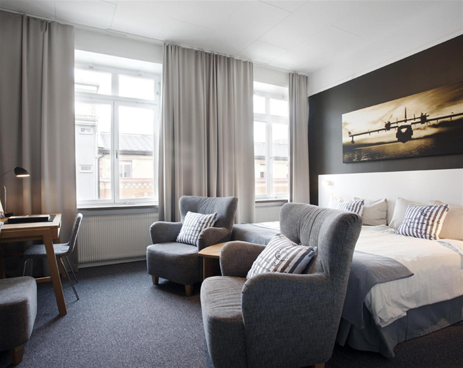 Photo of the whole room