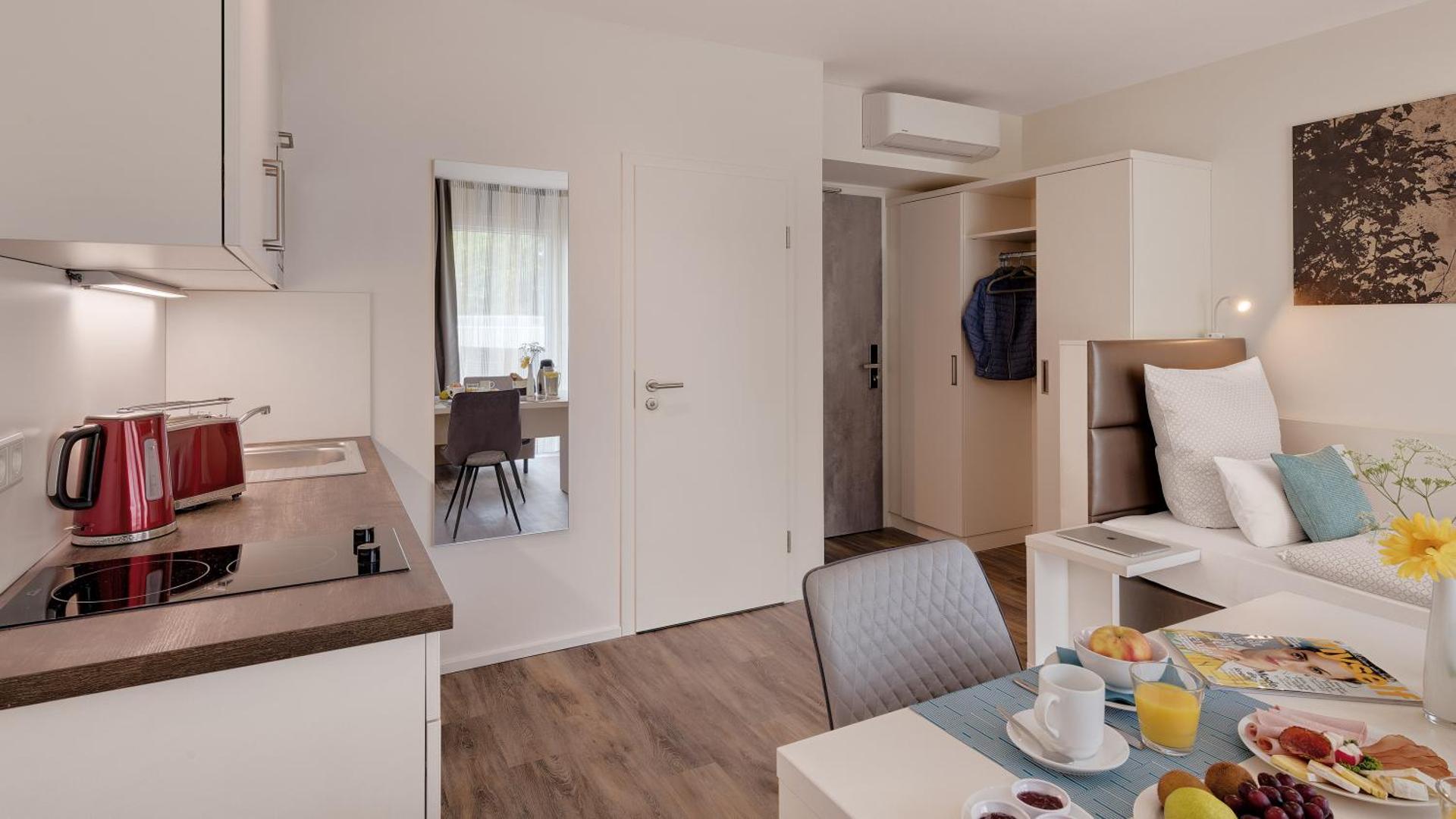 Kitchen or kitchenette