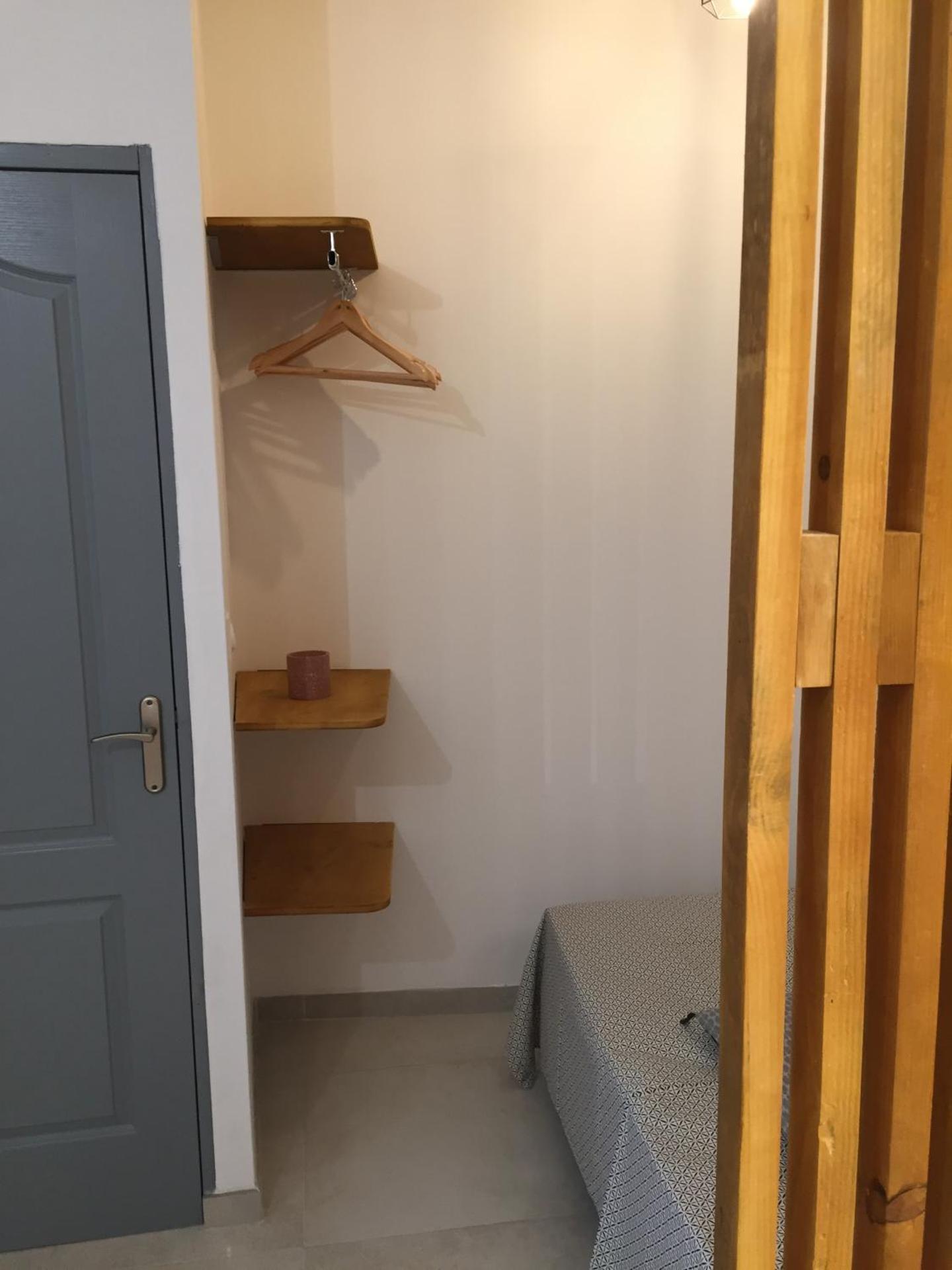 Studio climatisé, La Cloison