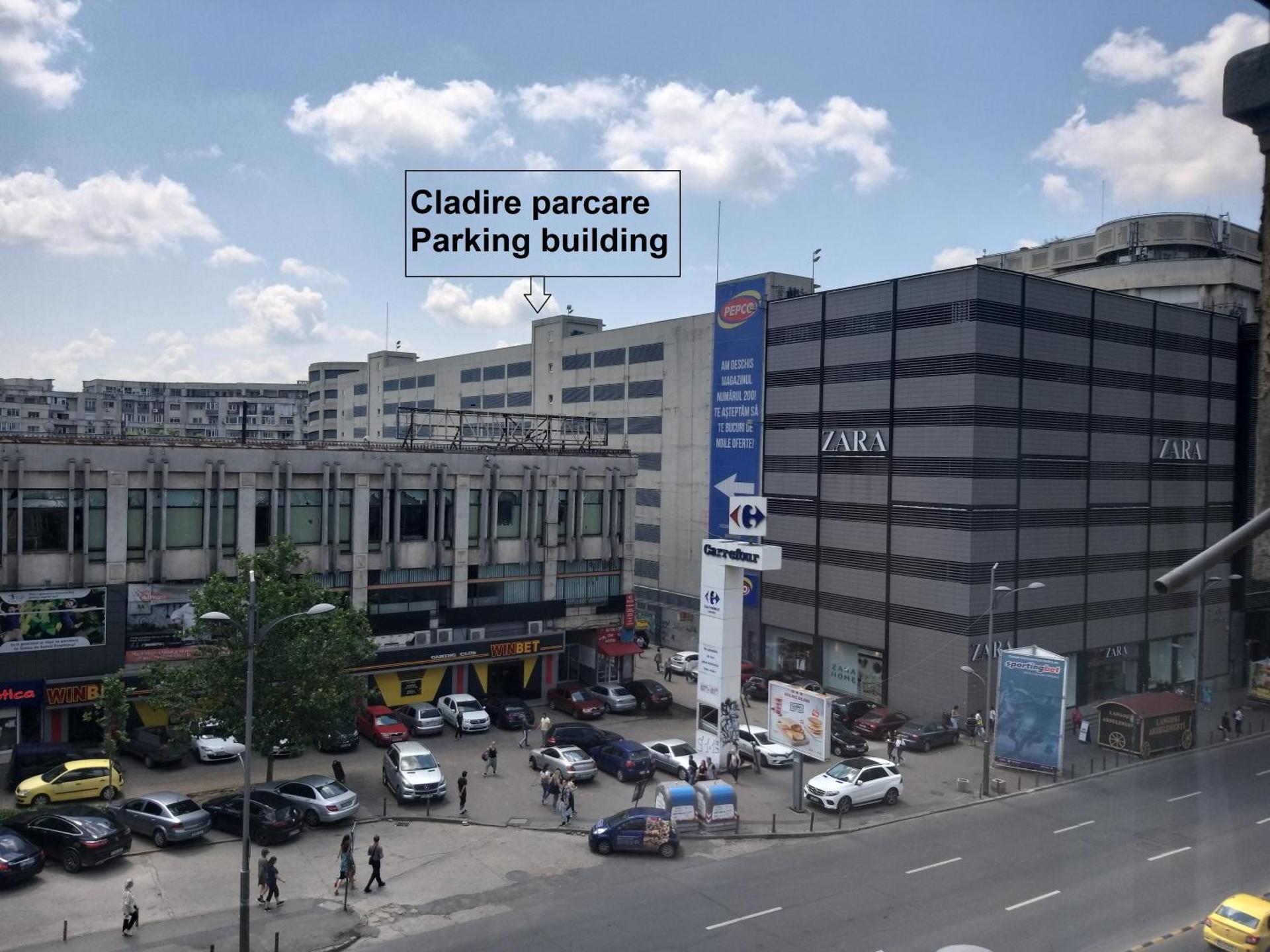 Domum Unirea, across the street of Old City Center