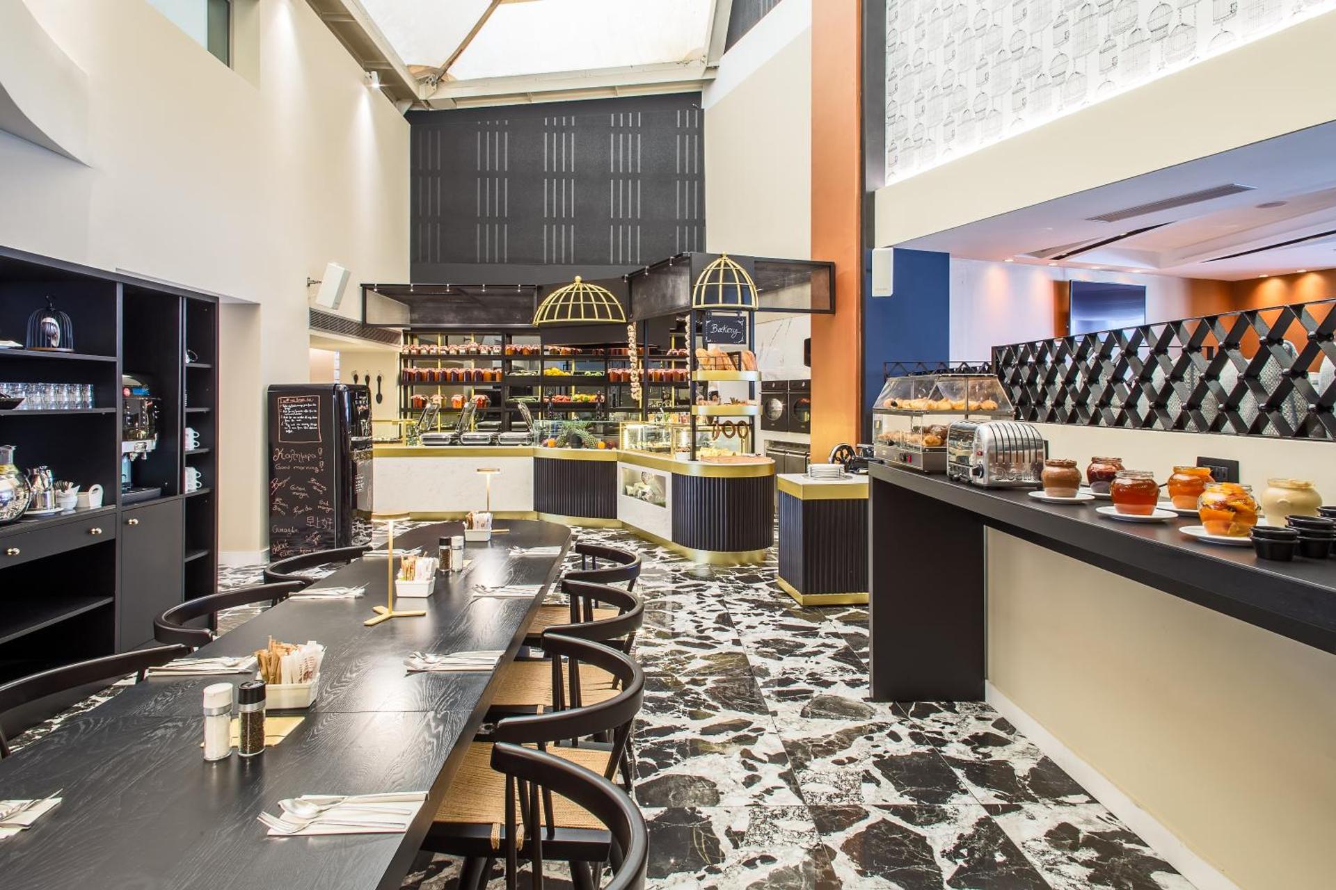 Restaurant/places to eat