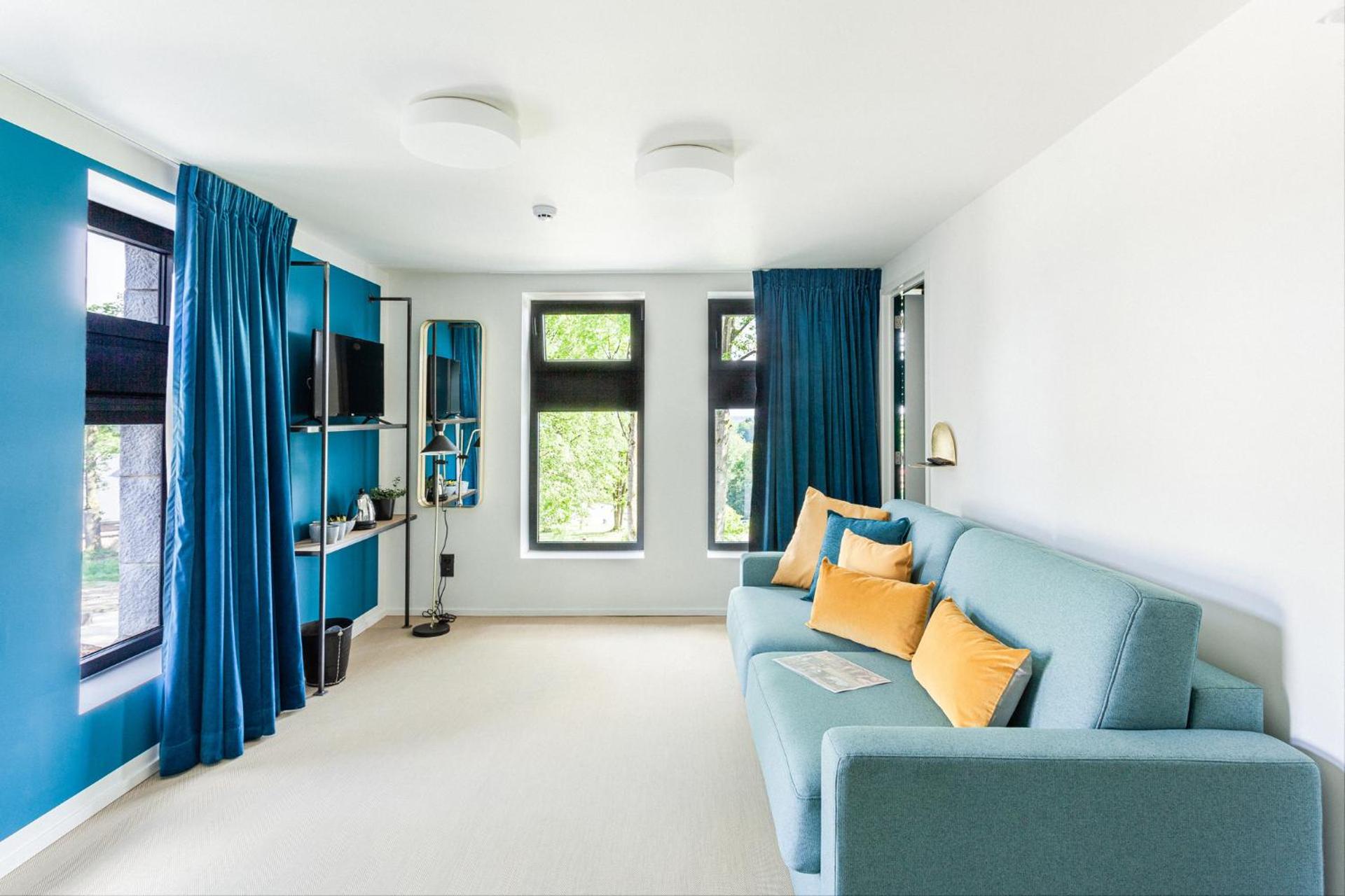 Photo of the whole room