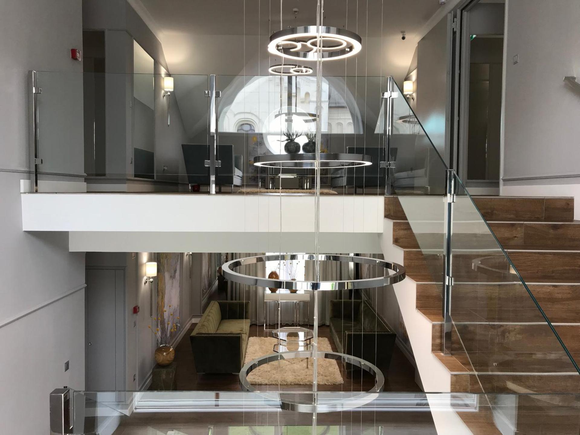 Communal lounge/ TV room