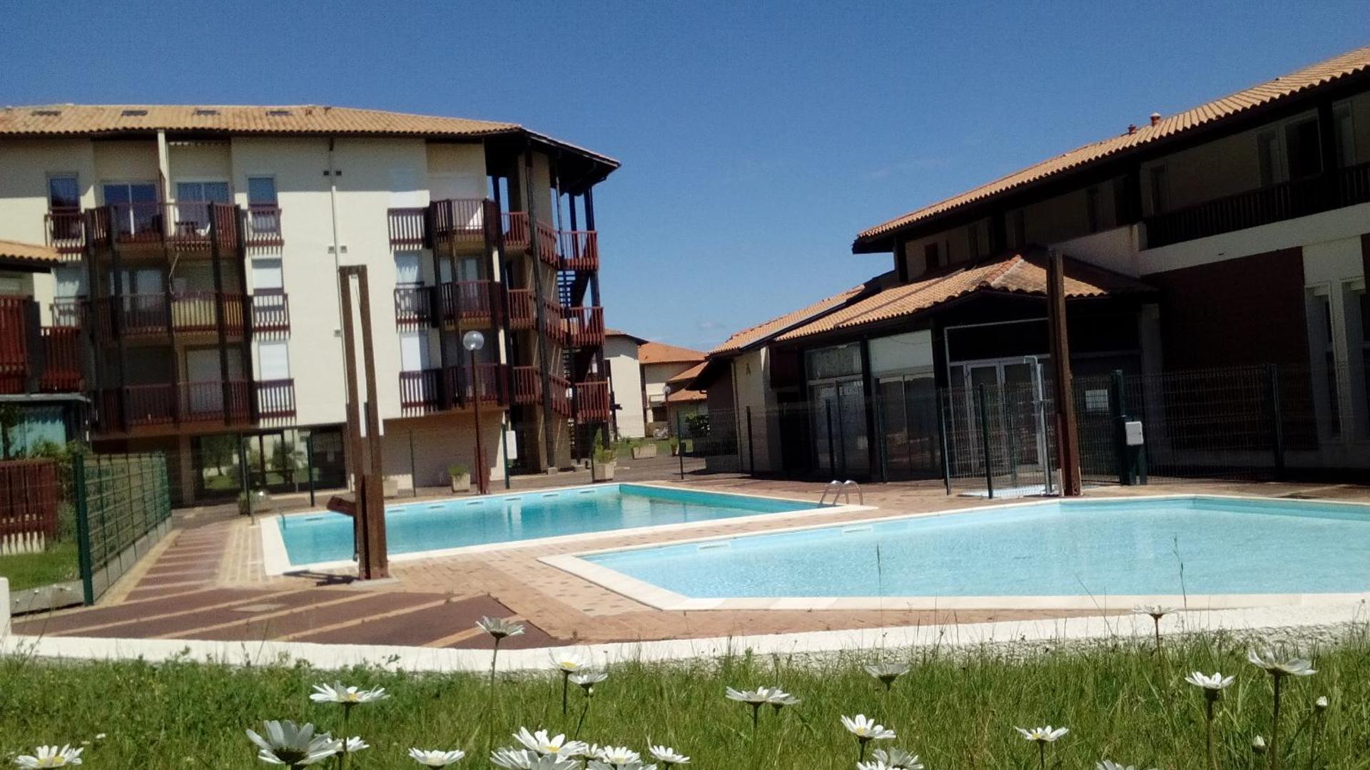 Appartement vue lateral du lac