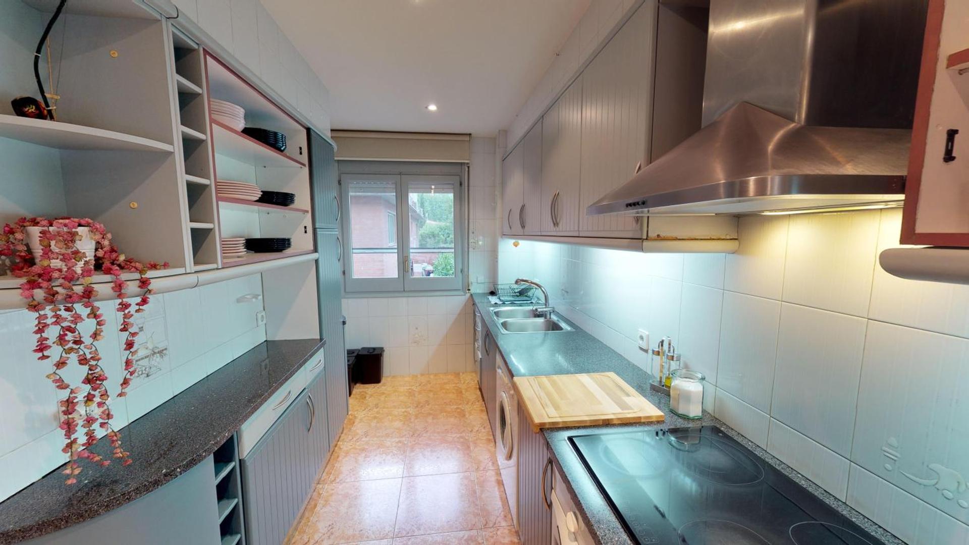 HOUSE OF JOY , CASA EN BANYOLES