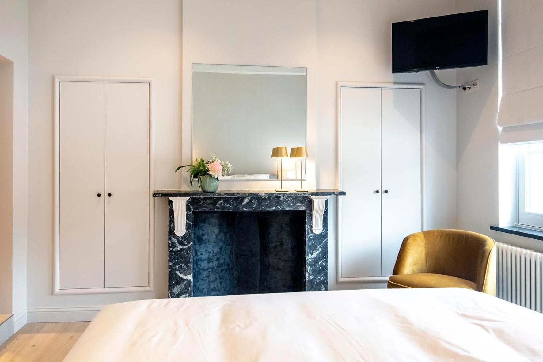 Deluxe Double Room with Shower