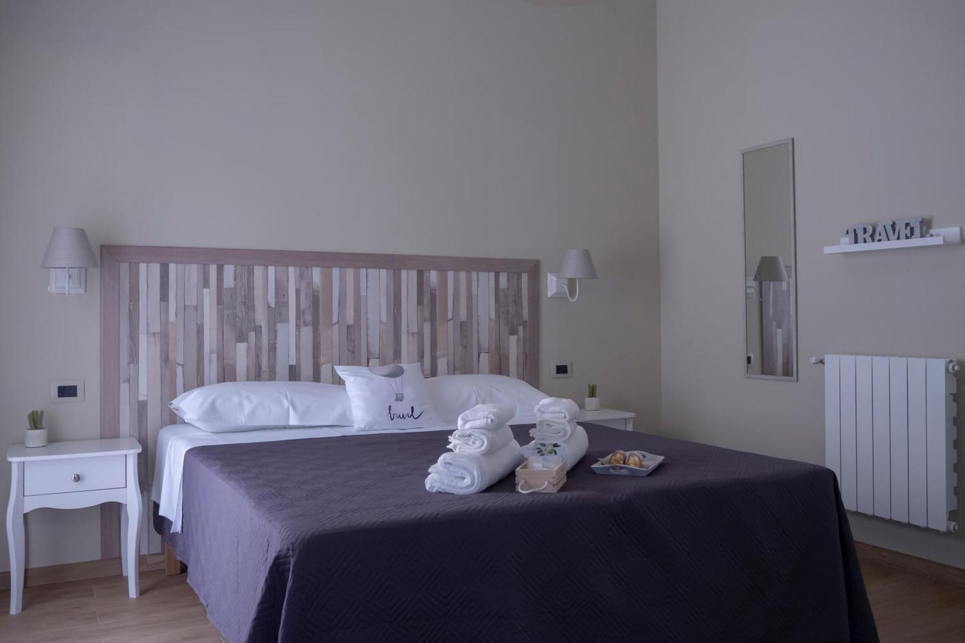 Deluxe Double or Twin Room with Garden View