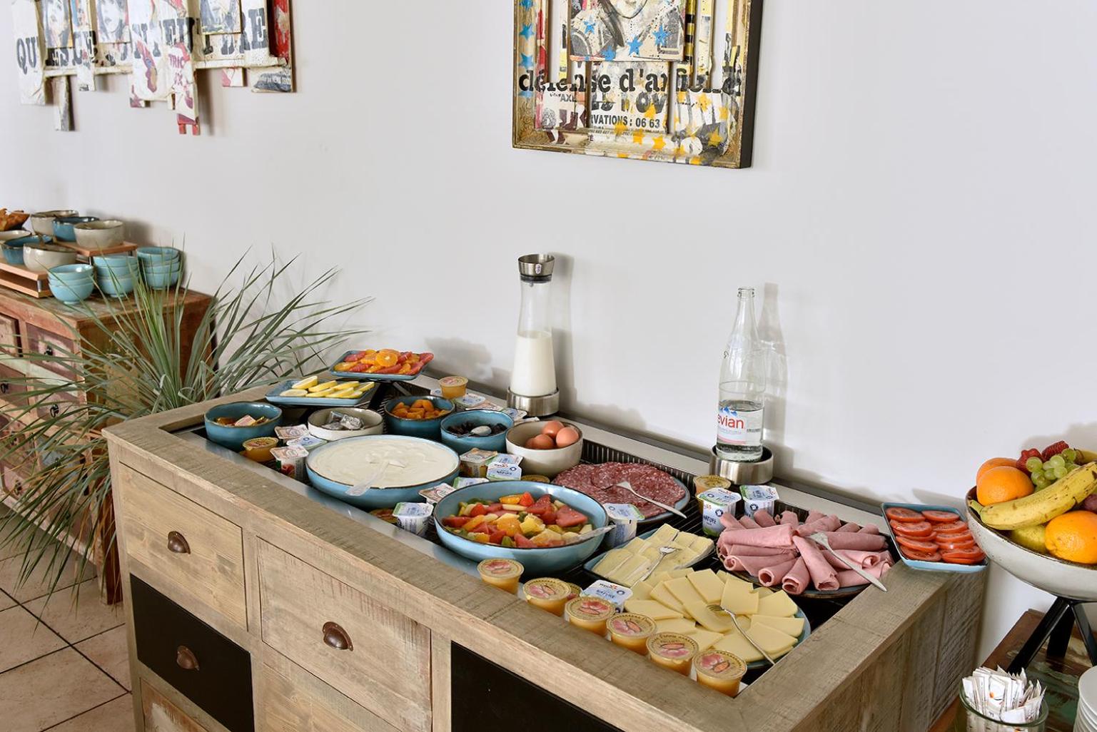 Restaurant/places to eat