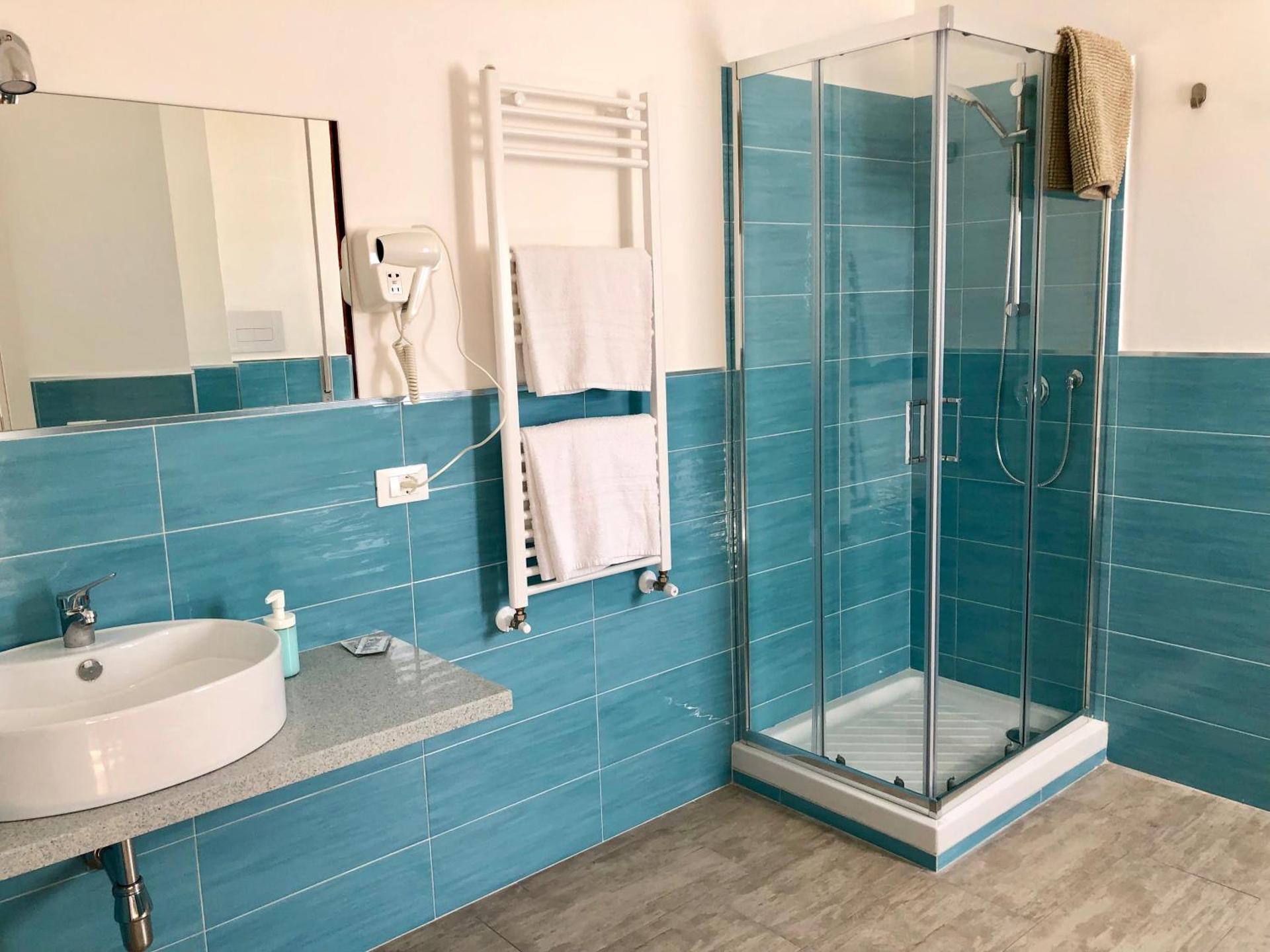 Mondello Beach Rooms - by the sea