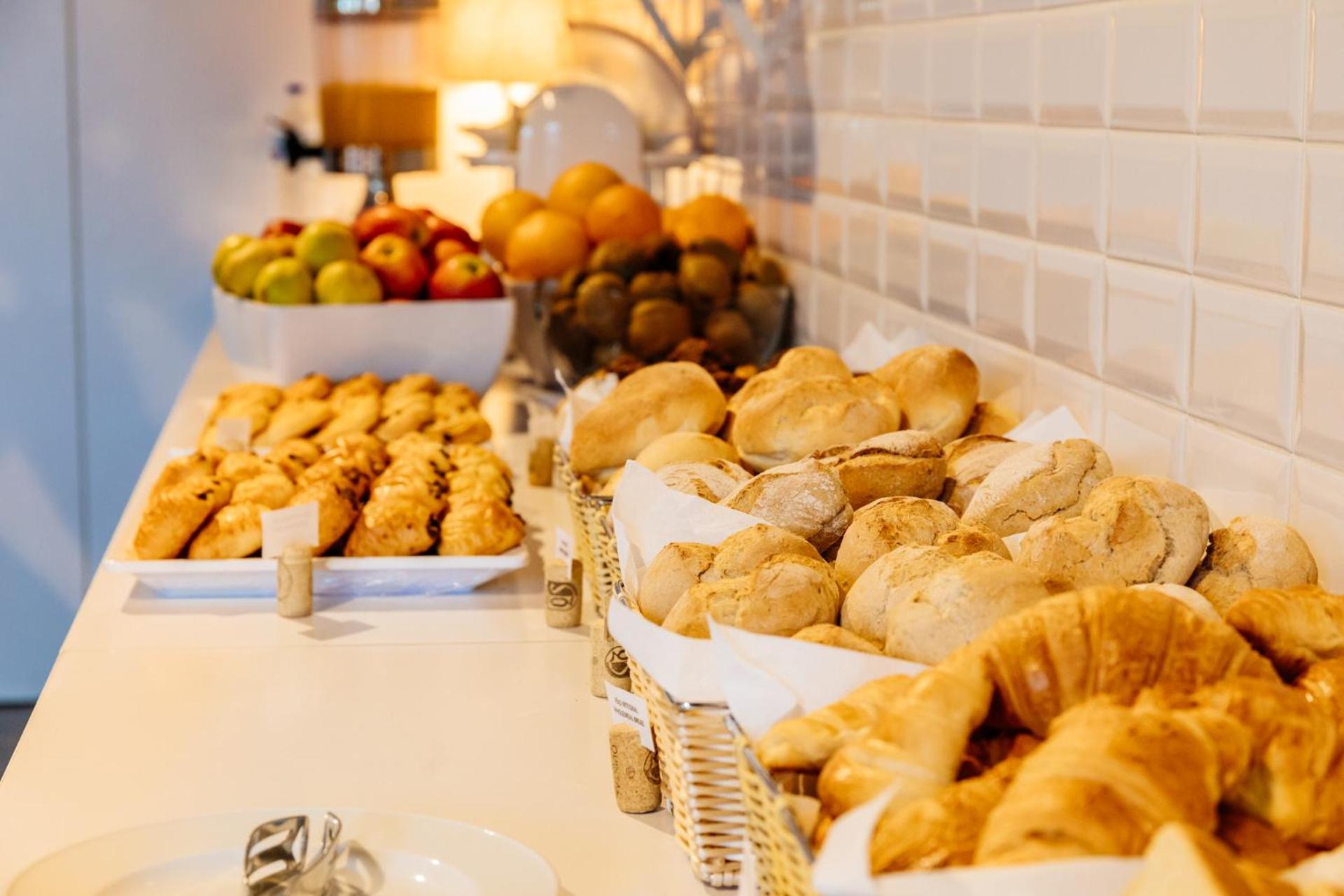 Continental breakfast