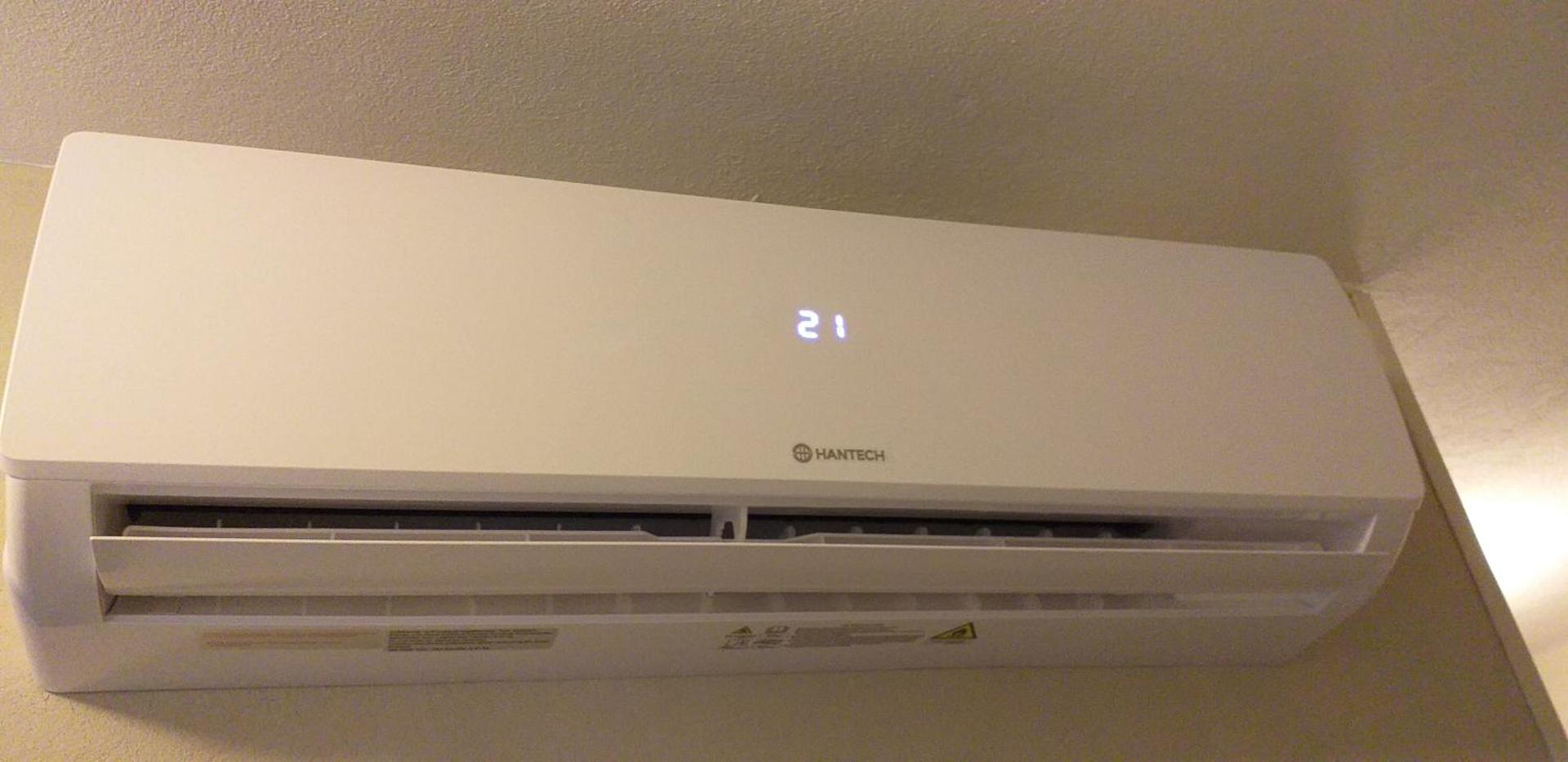 Three-Bedroom Apartment with Balcony