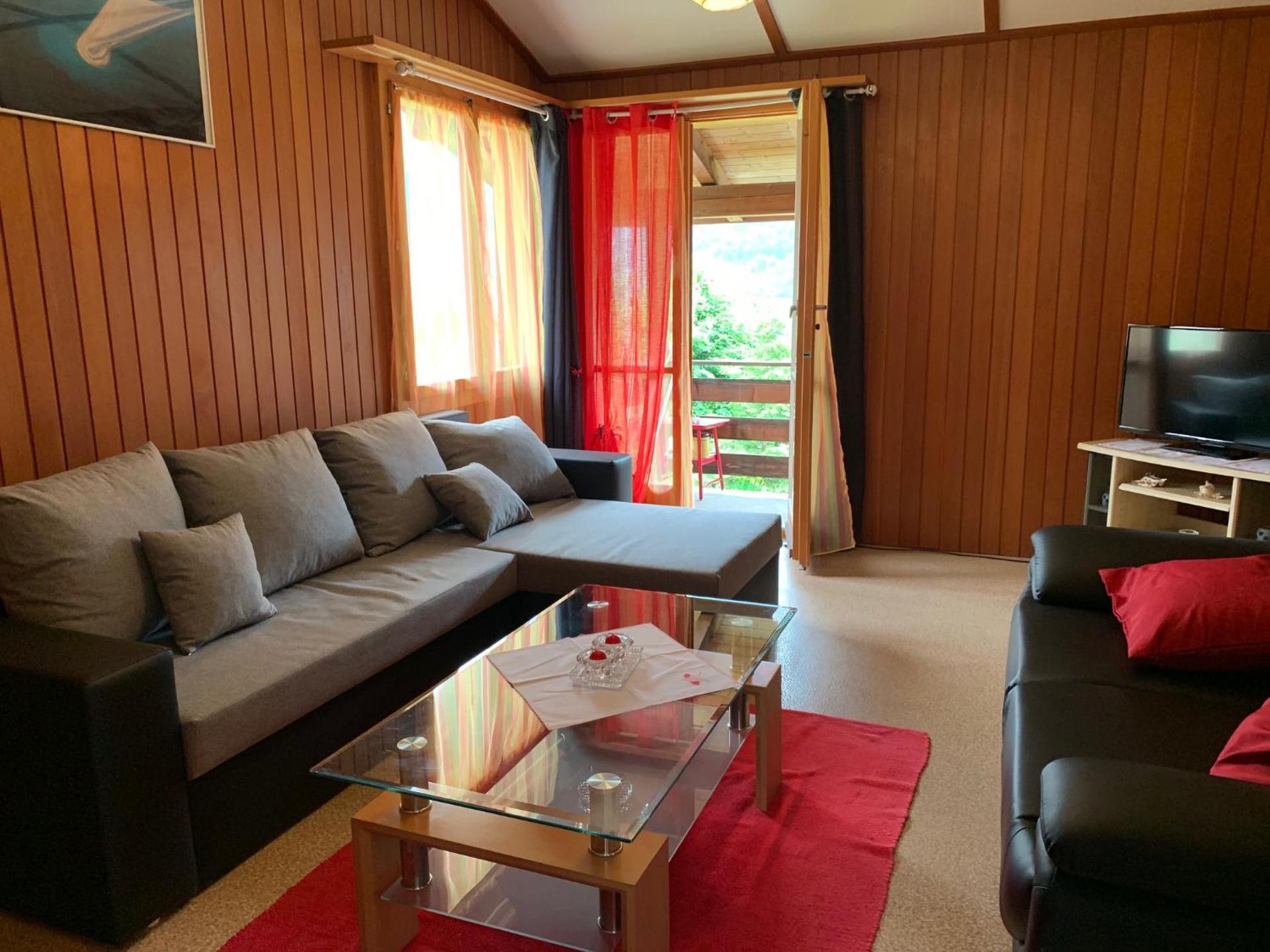 Bellerive - Partial lake view