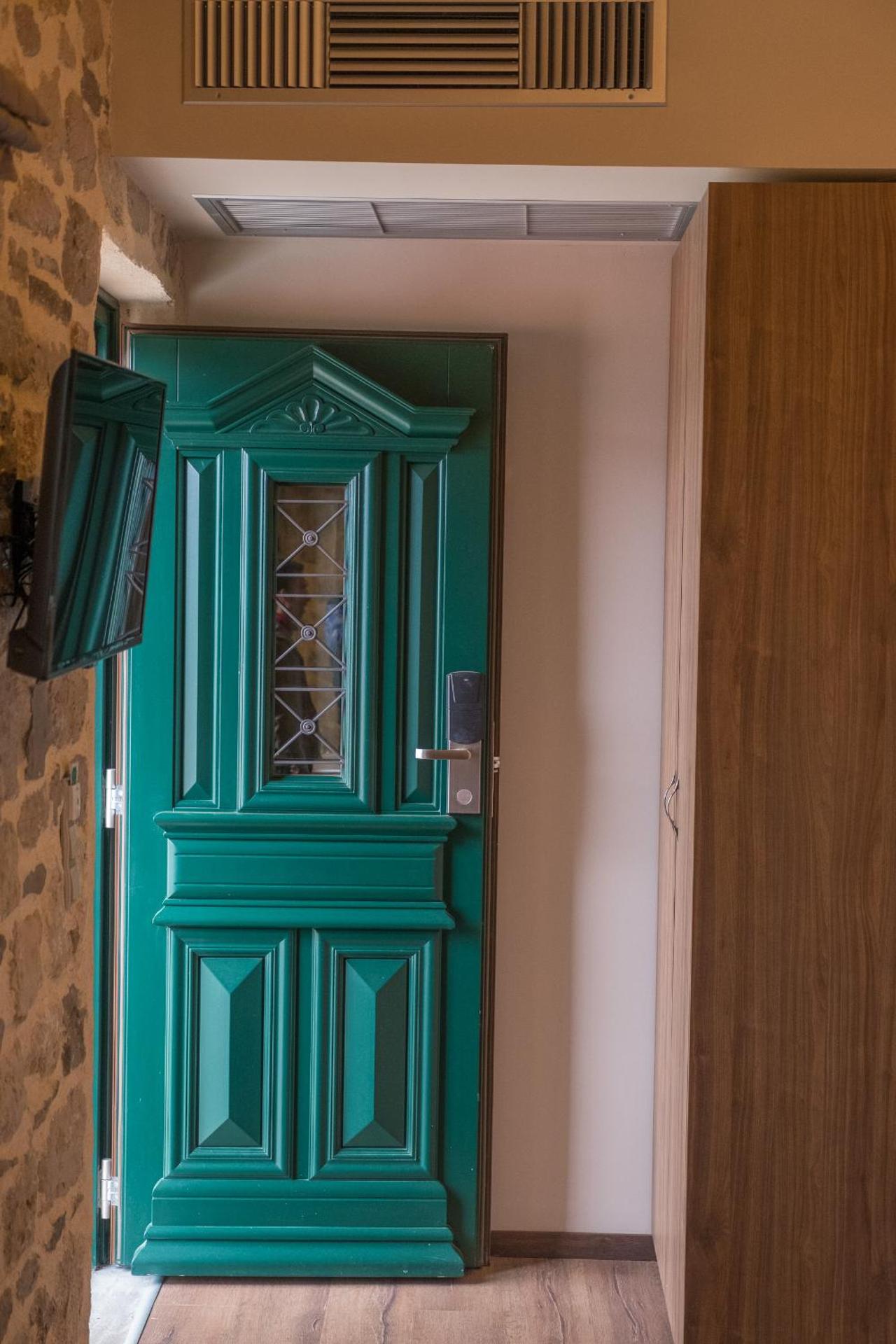 Hotel Arhontiko Vourloka