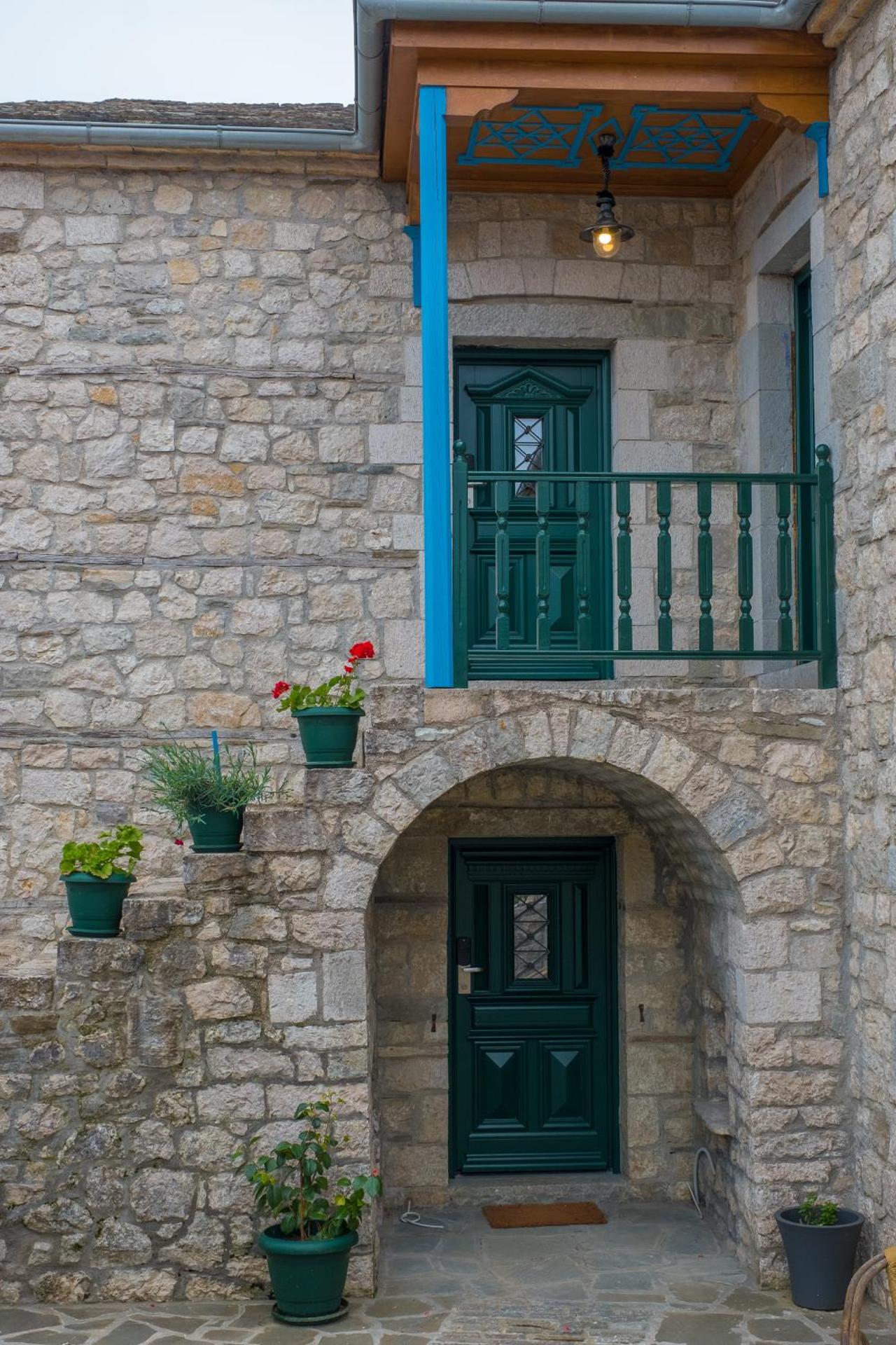 Hotel Arhontiko Vourloka