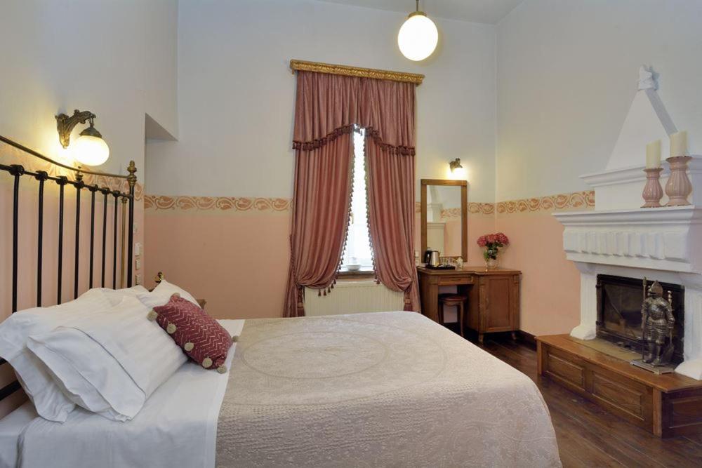 Standard Double Room with Fireplace