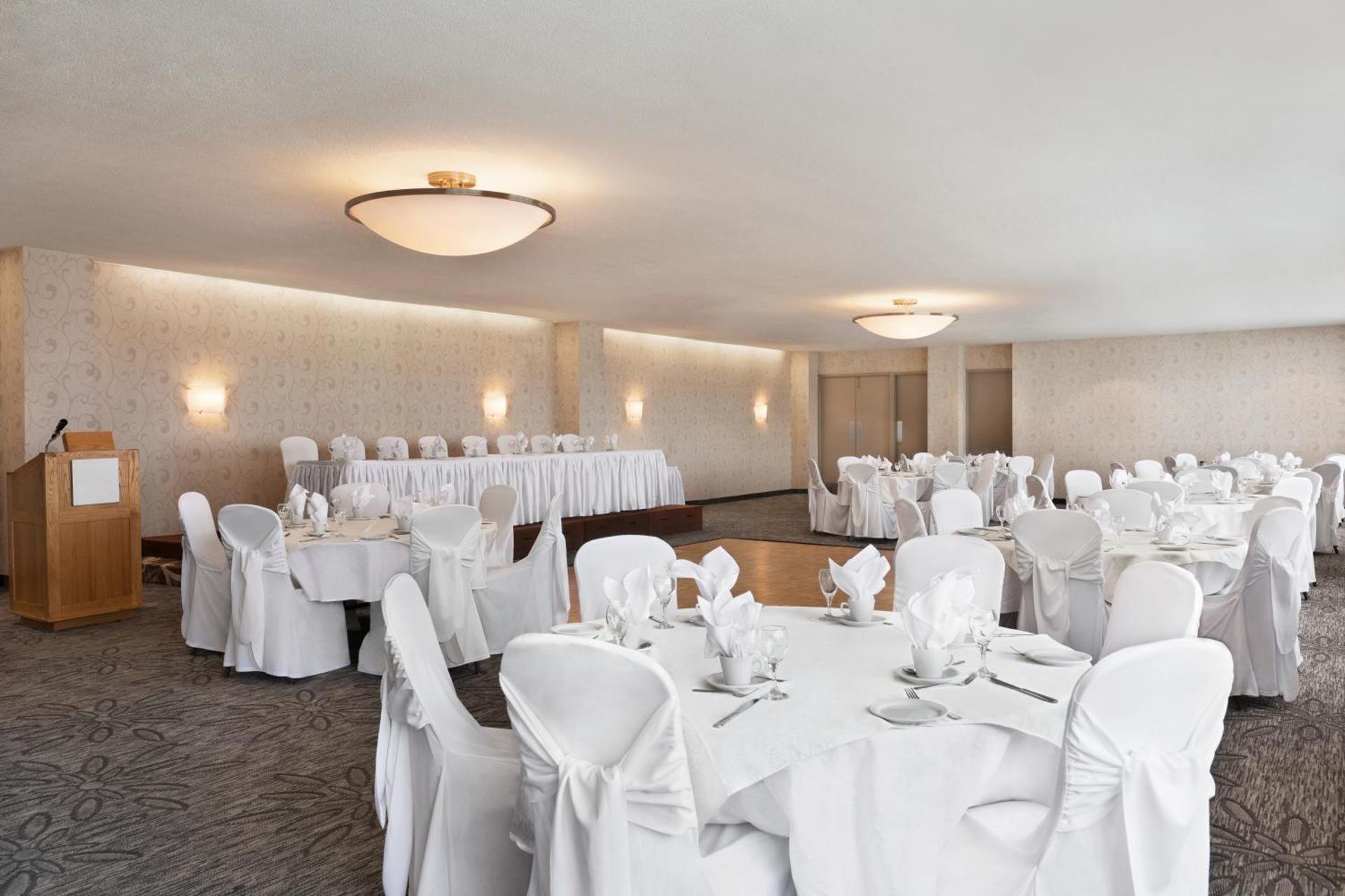 Banquet/Function facilities
