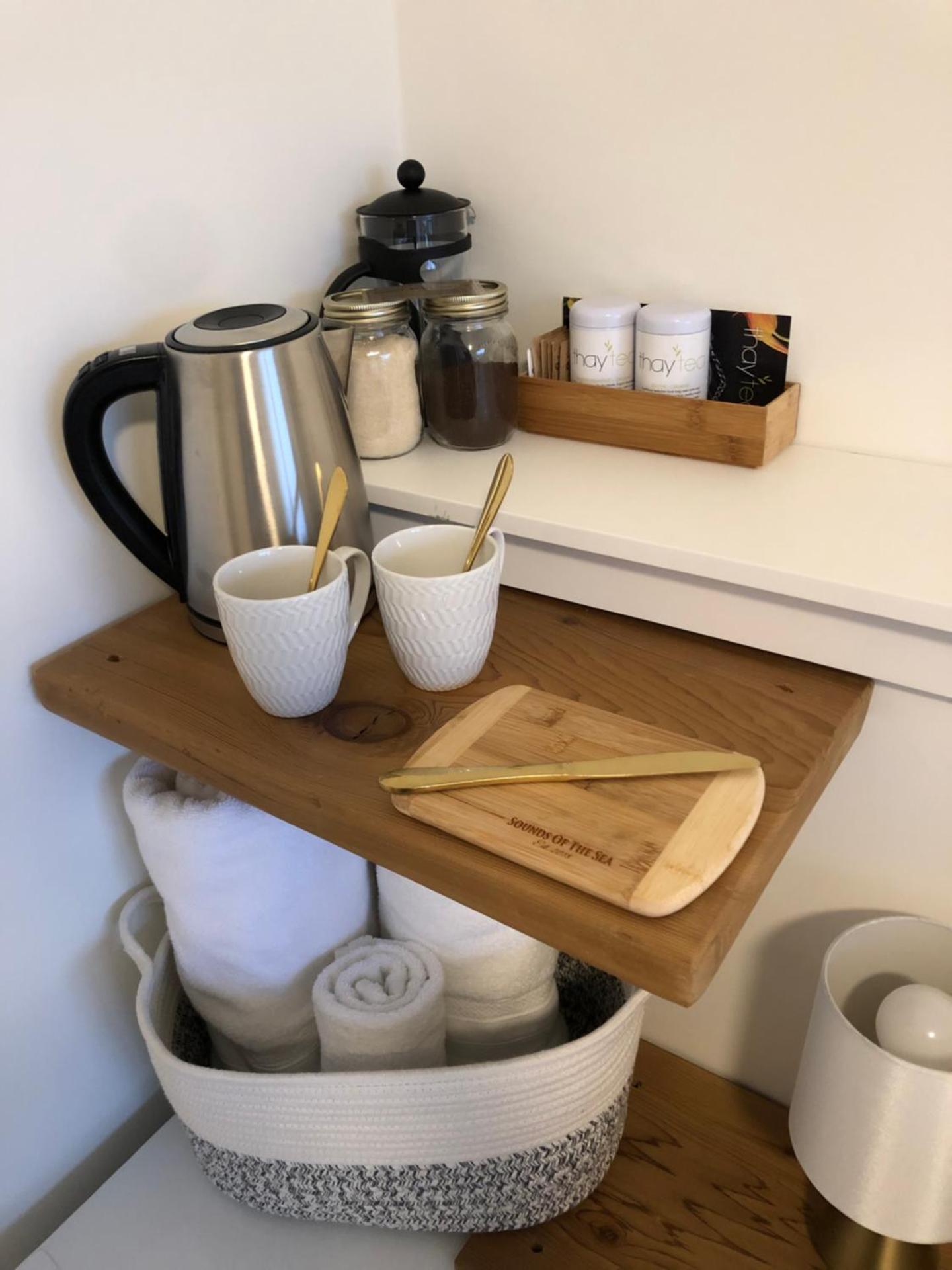 Coffee/tea facilities