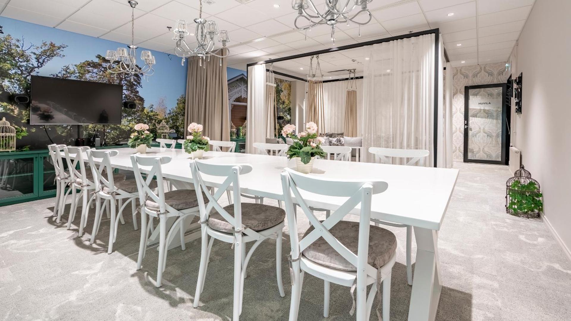 Meeting/conference room