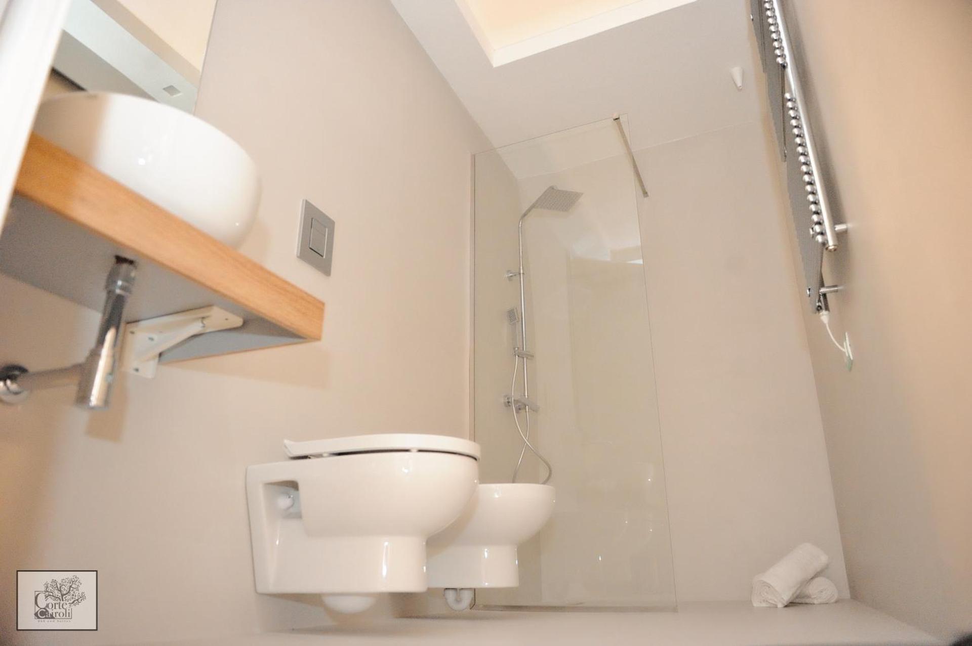 Corte Cairoli B&B and Suites