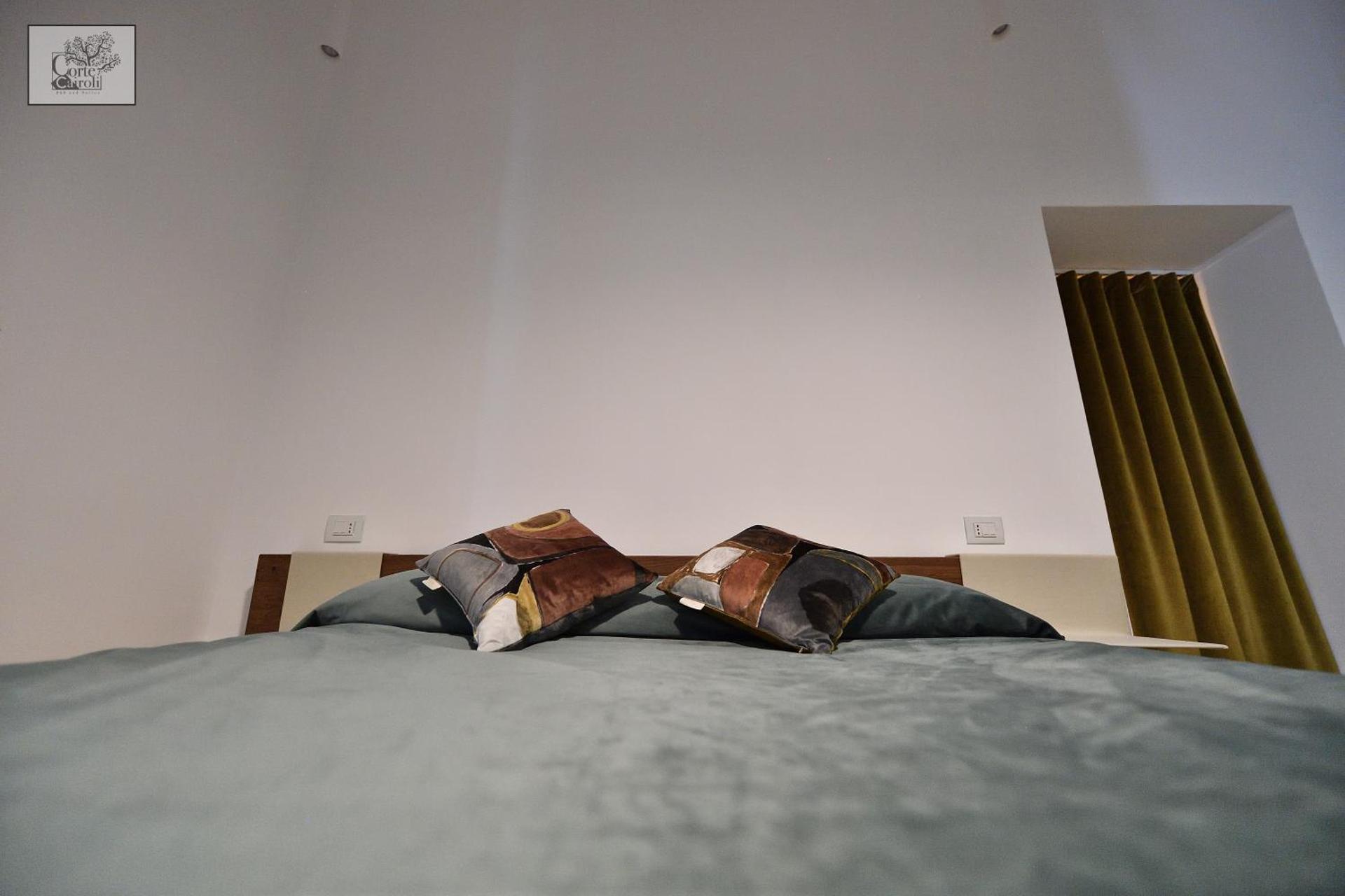 Corte Cairoli B&B and Suites