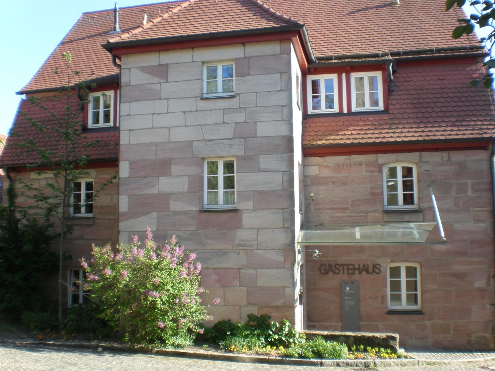 Single Room - Guest house