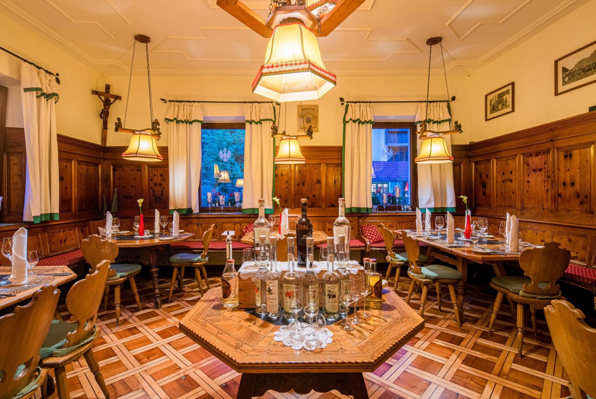 Restaurant/places to eat