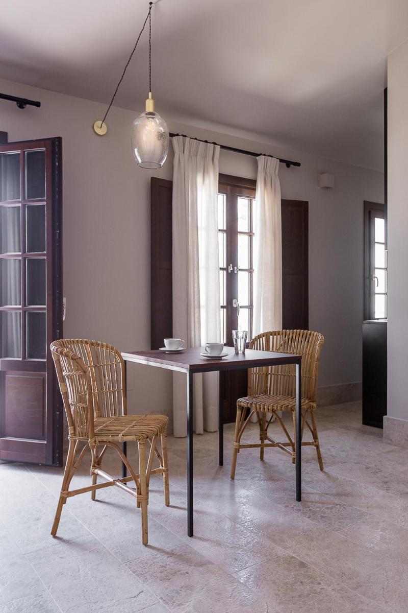 Chacón Apartments & Suites