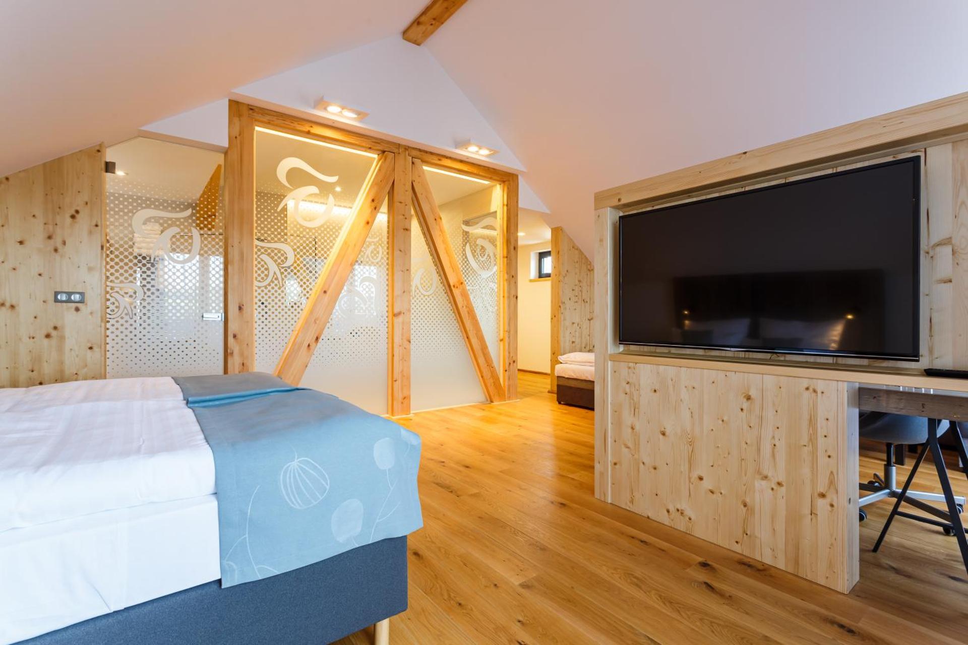 Restaurace a penzion Pod Lipami Metylovice