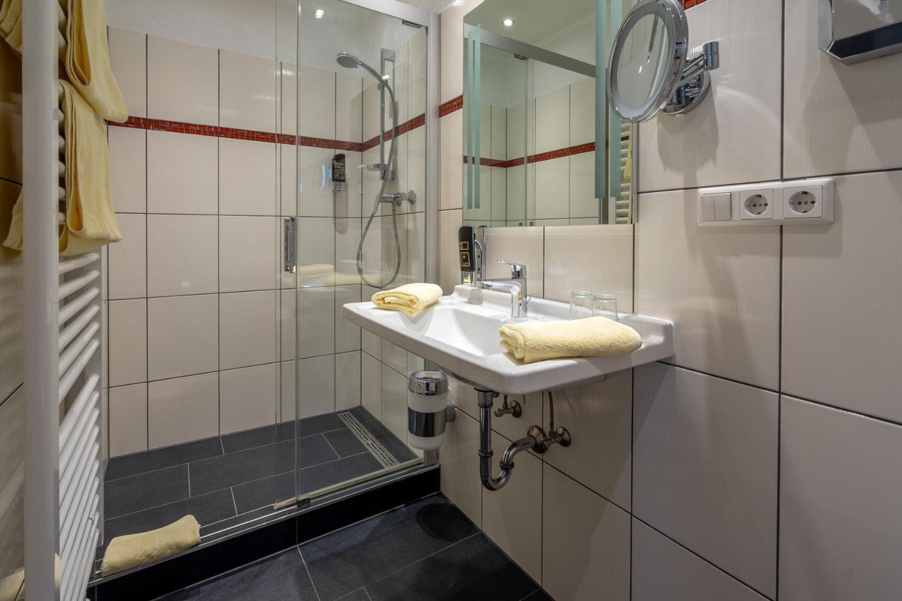 Goldener Pfropfenzieher