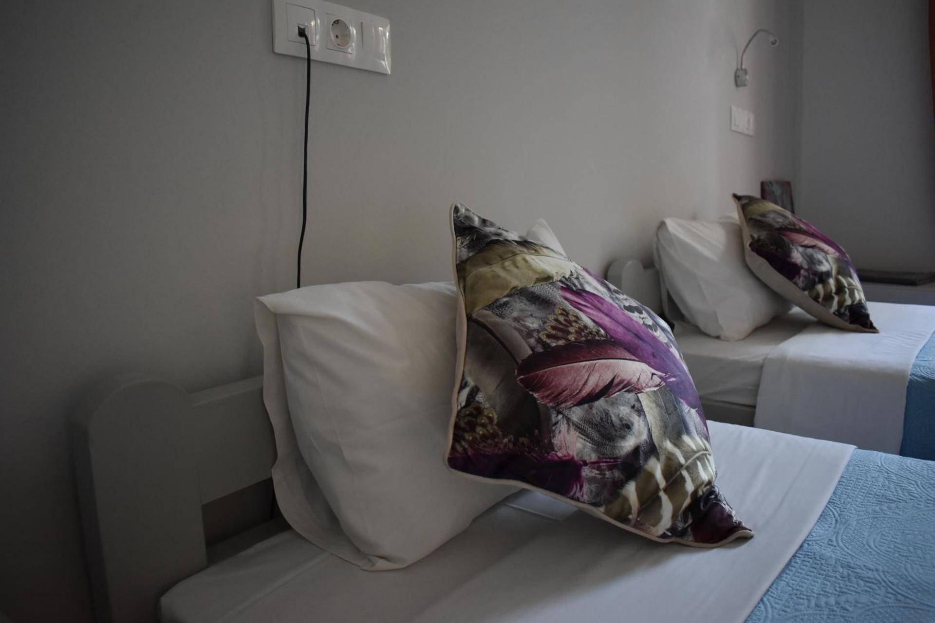 Budget Double or Twin Room with Window