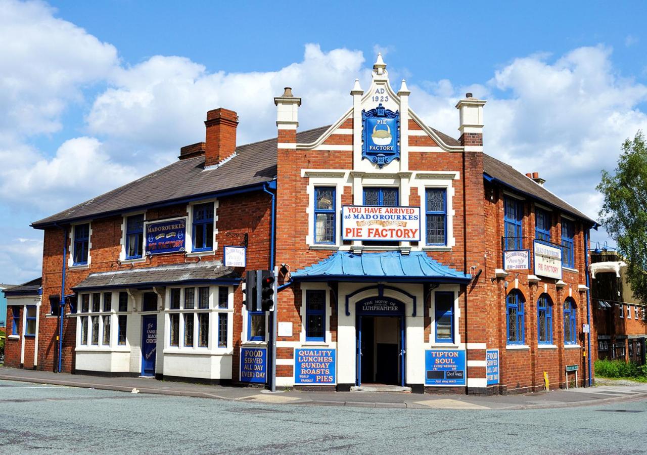 Mad O'Rourkes Pie Factory