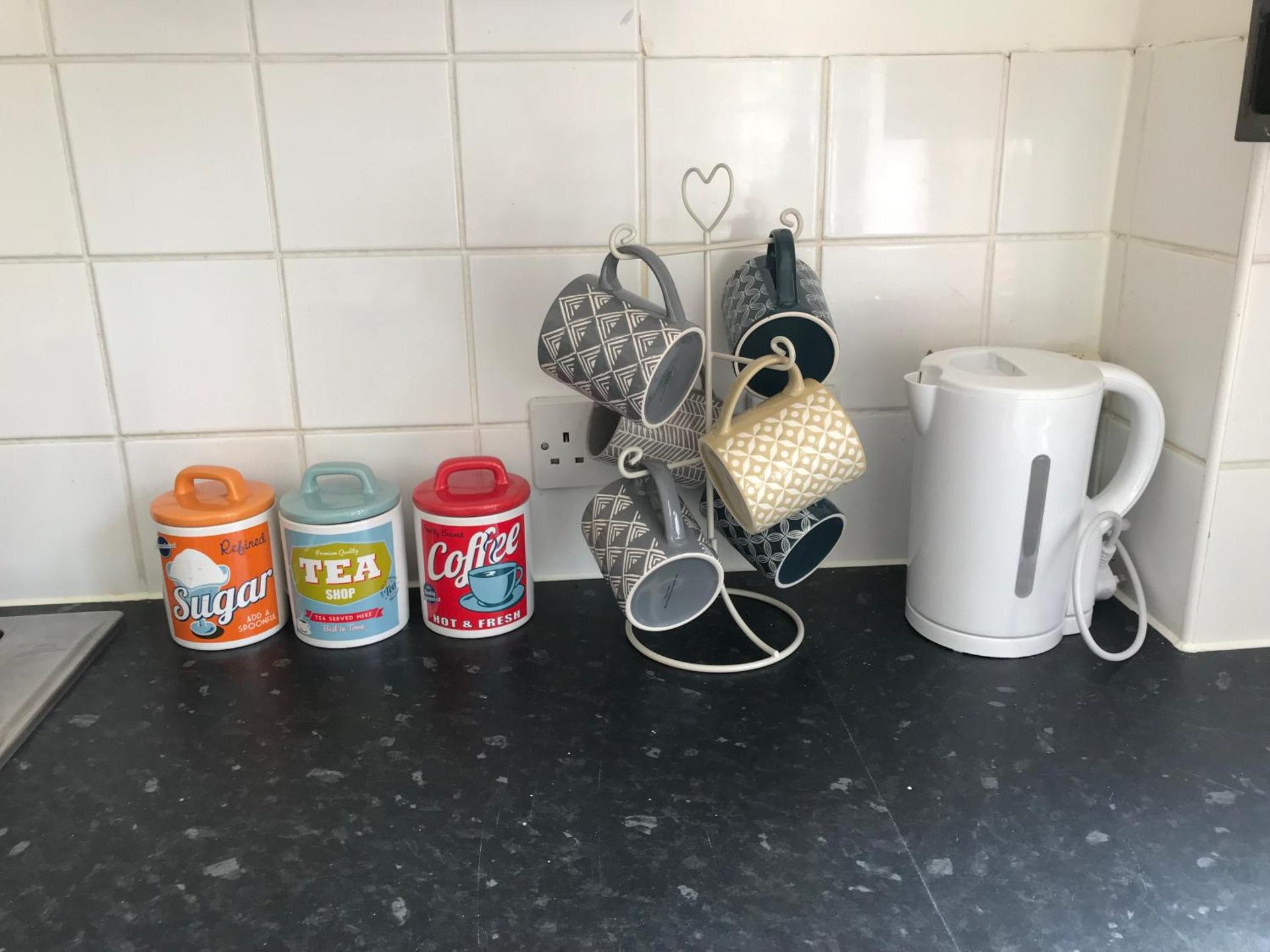 Coffee/tea facilities