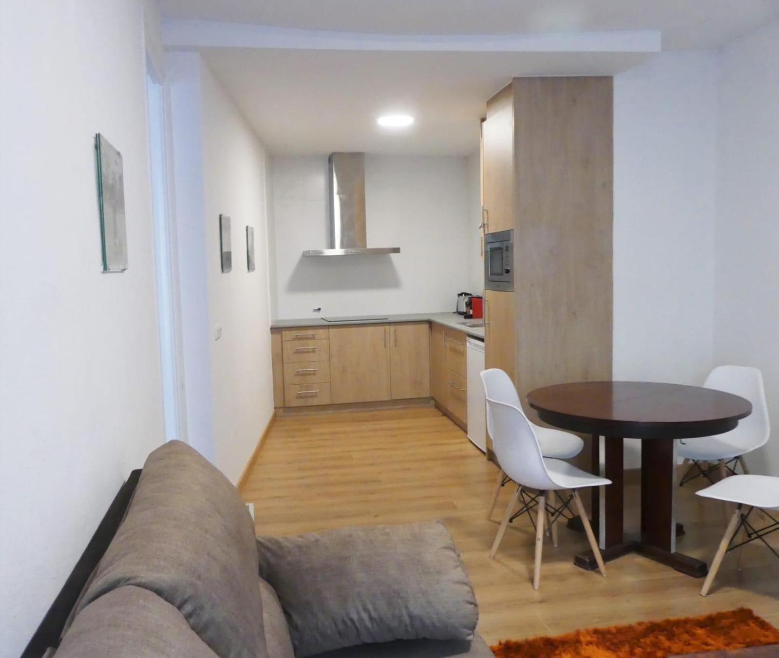 APT 2 Acollidor al Centre històric de Vic APTGARBI