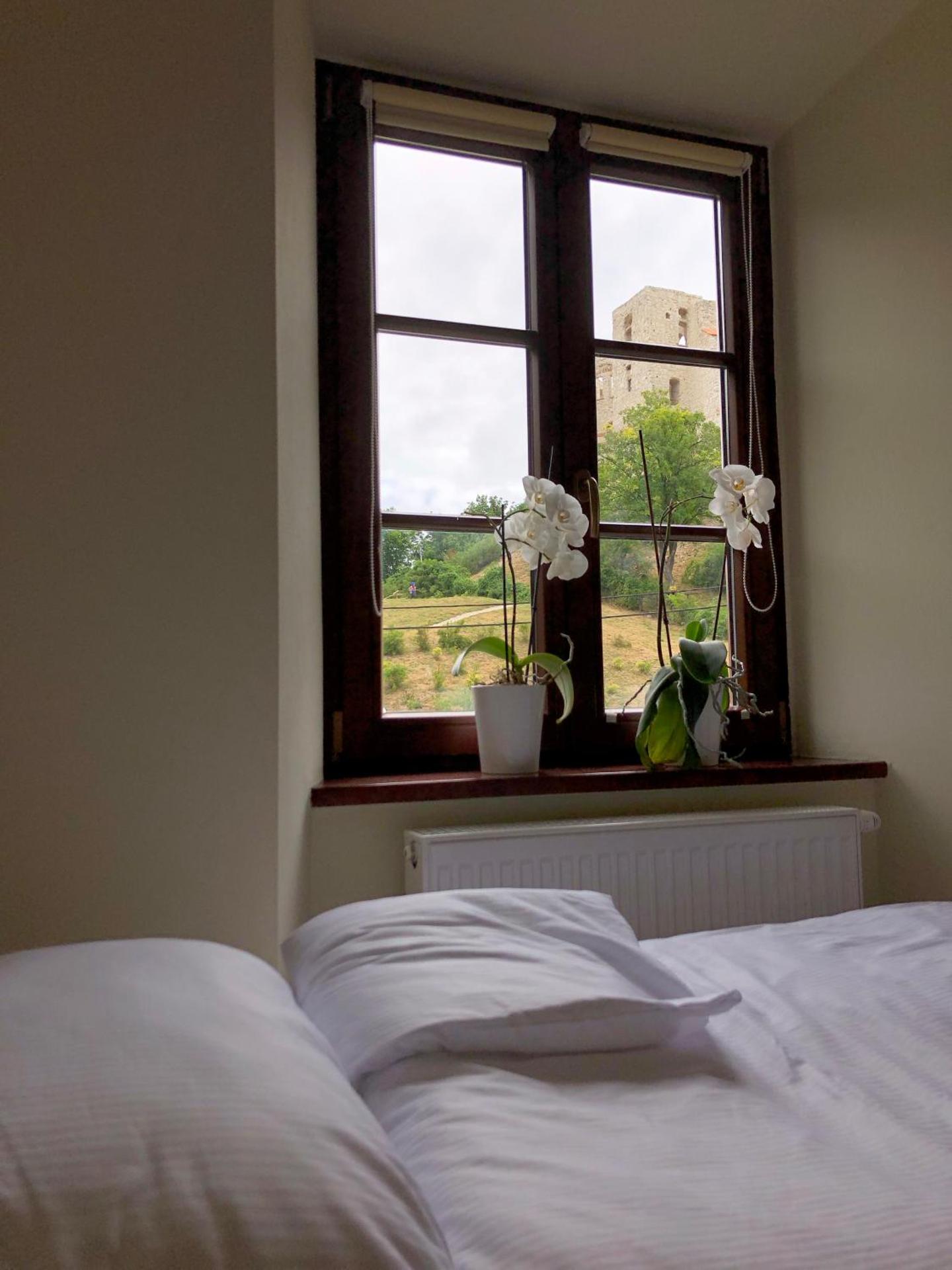 Zamkowa, Pokoje Gościnne