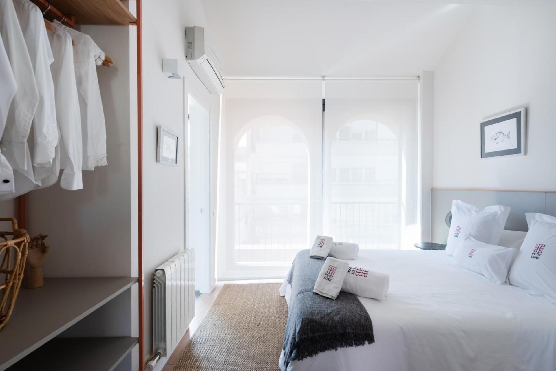 Petit Luxe Tobella Dreta