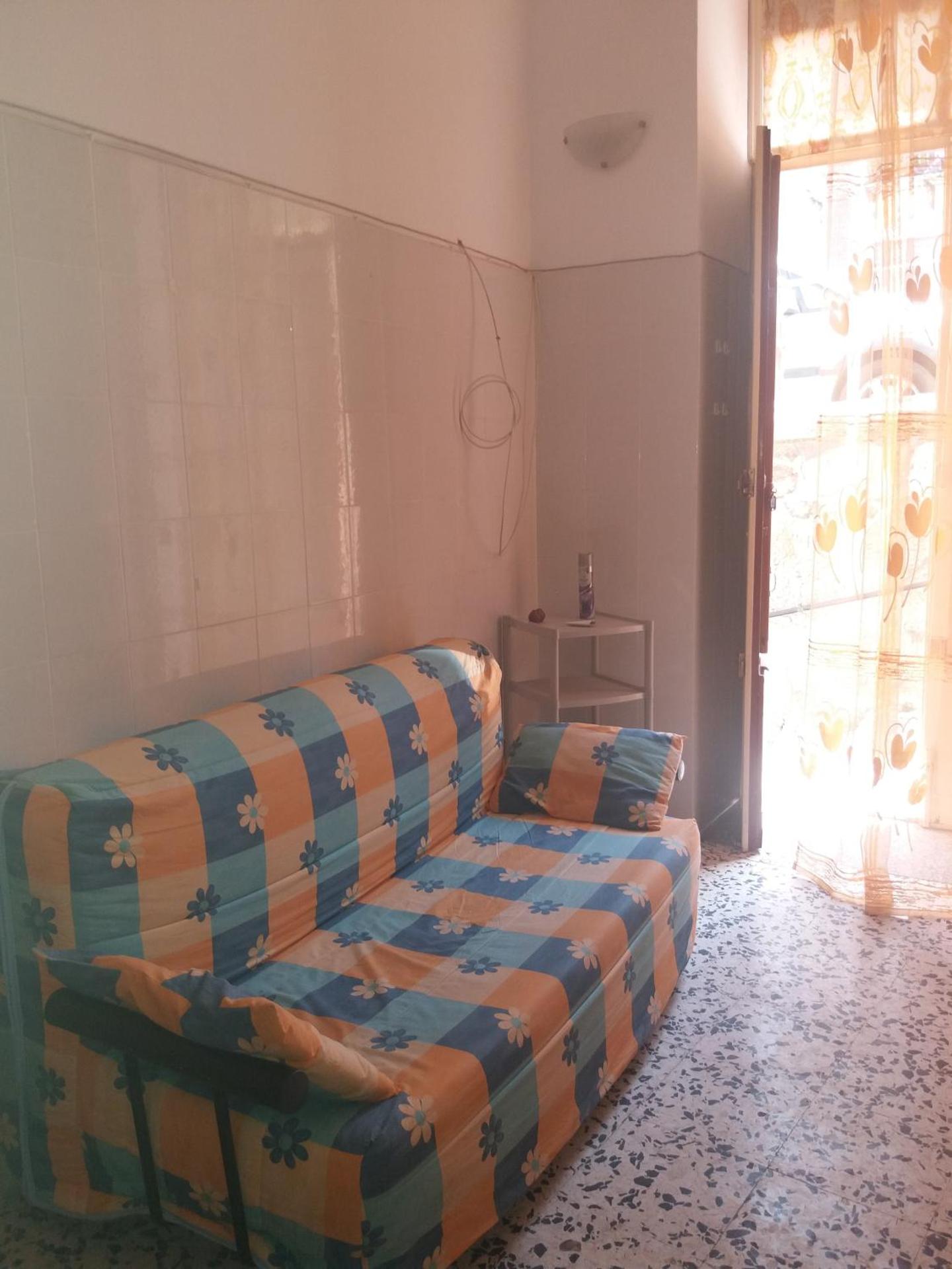 Monolocale in via San Sebastiano Ficarra