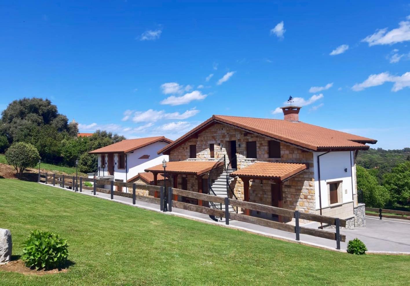 Apartamentos La Fragata