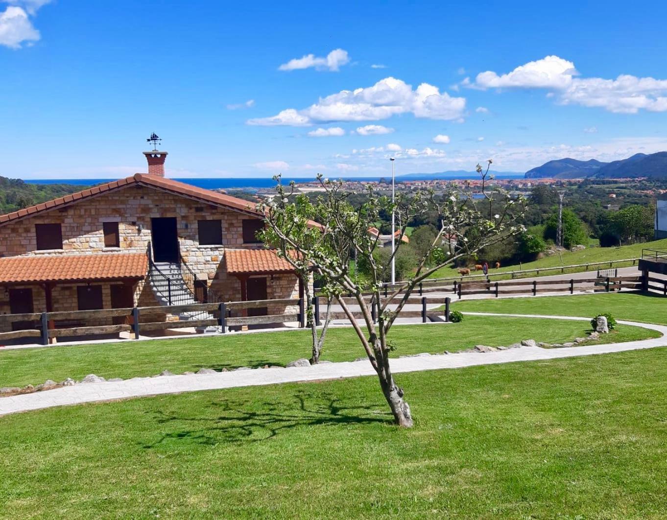 Apartamentos La Fragata