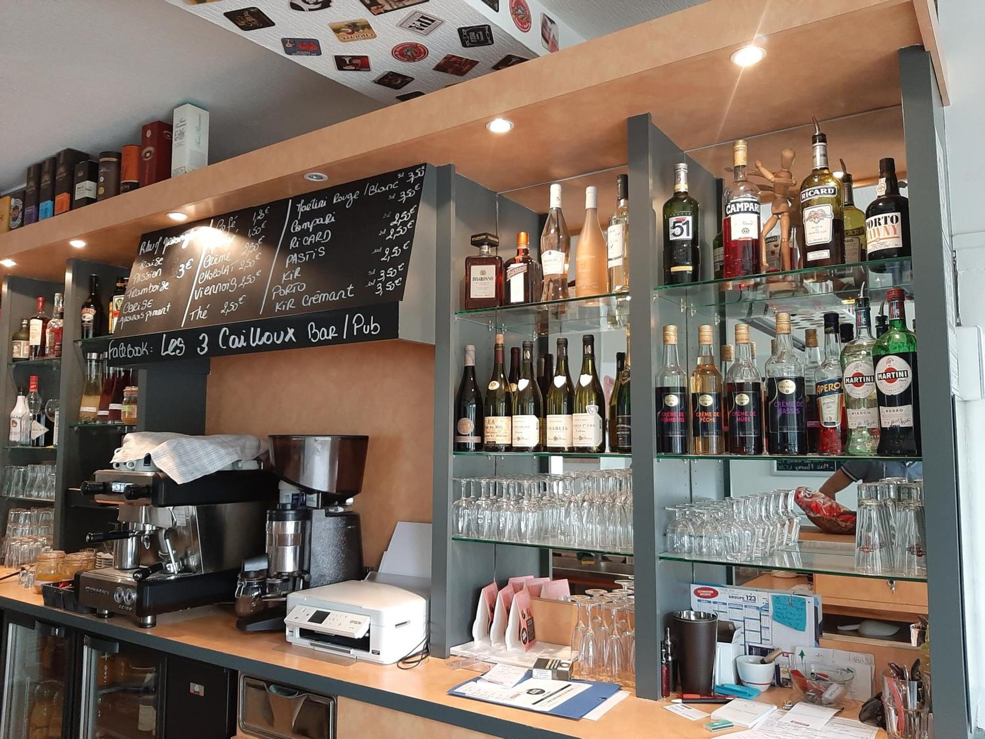 Les 3 Cailloux Bar Restaurant