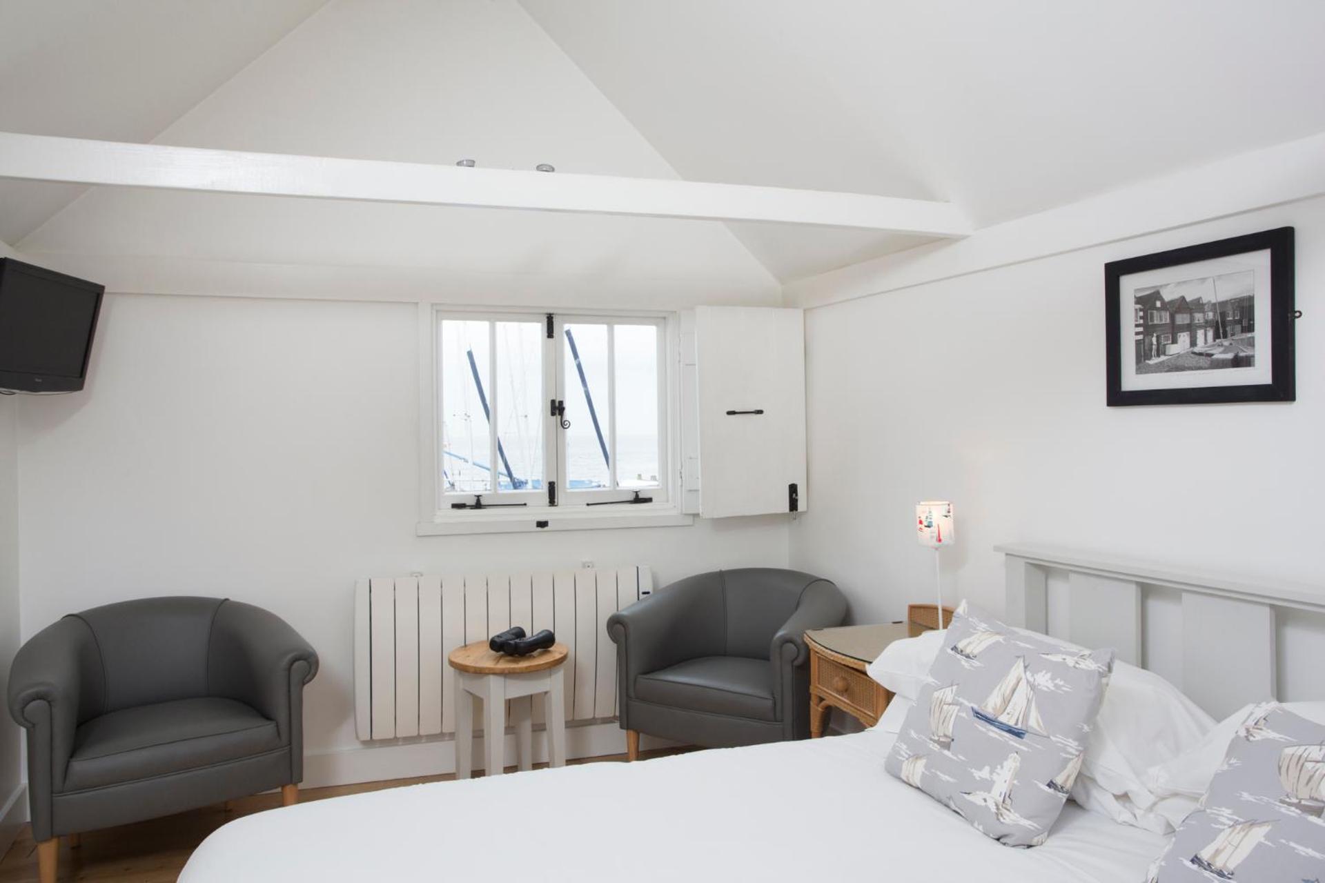 Family Room with Sea View