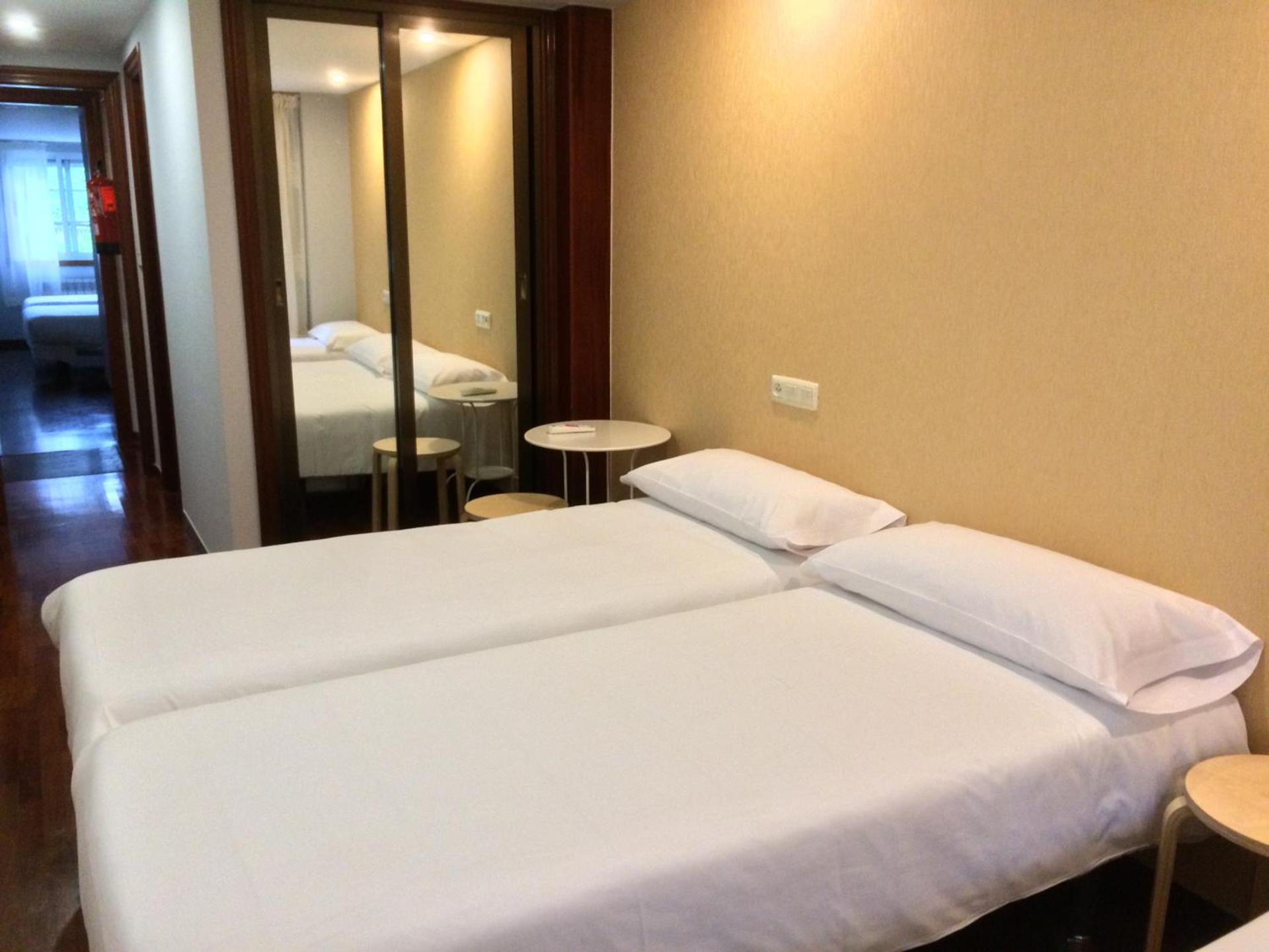 Saudade Hostal Cafetería