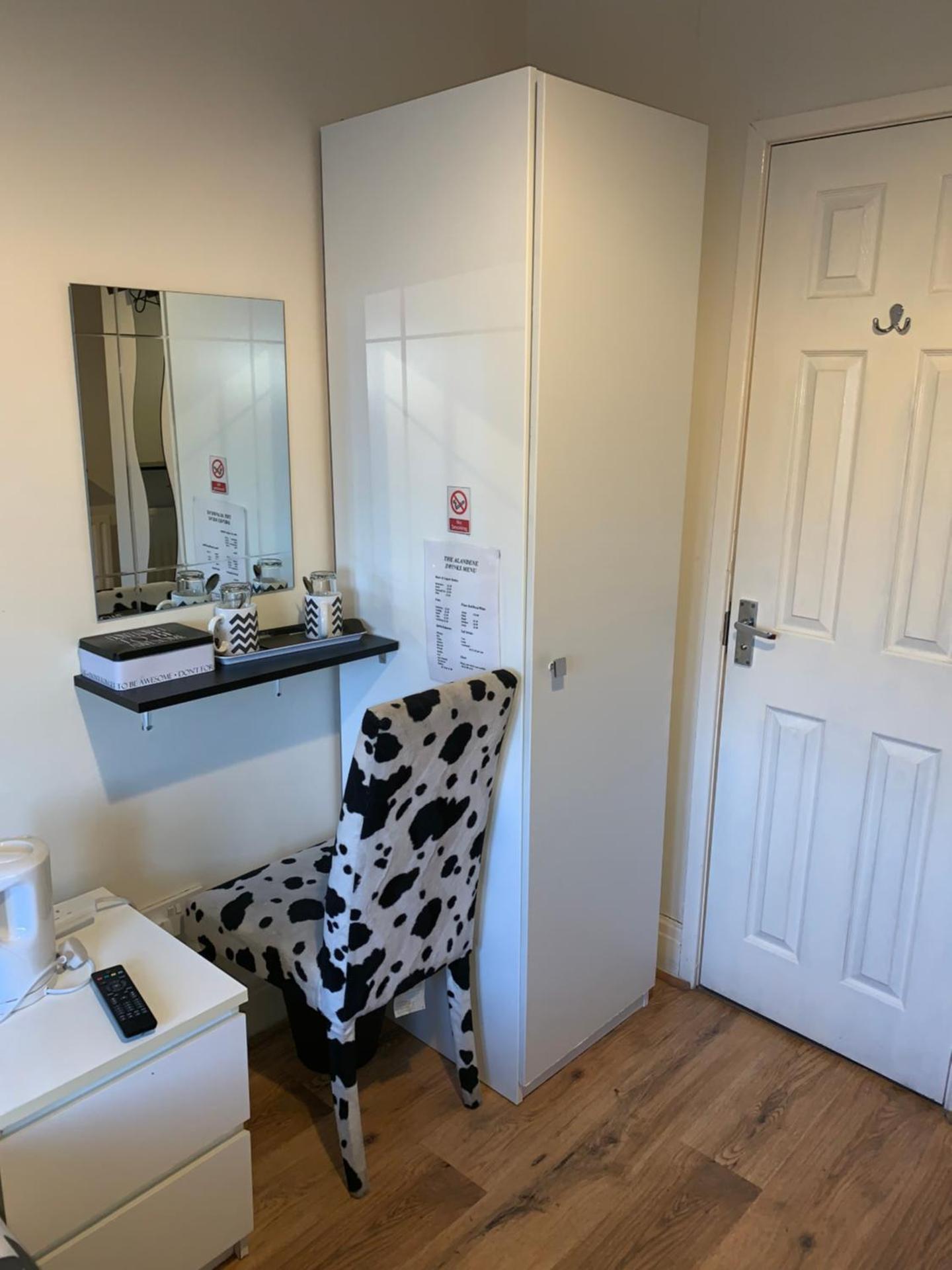 Family Room (2 Adults + 2 Children)