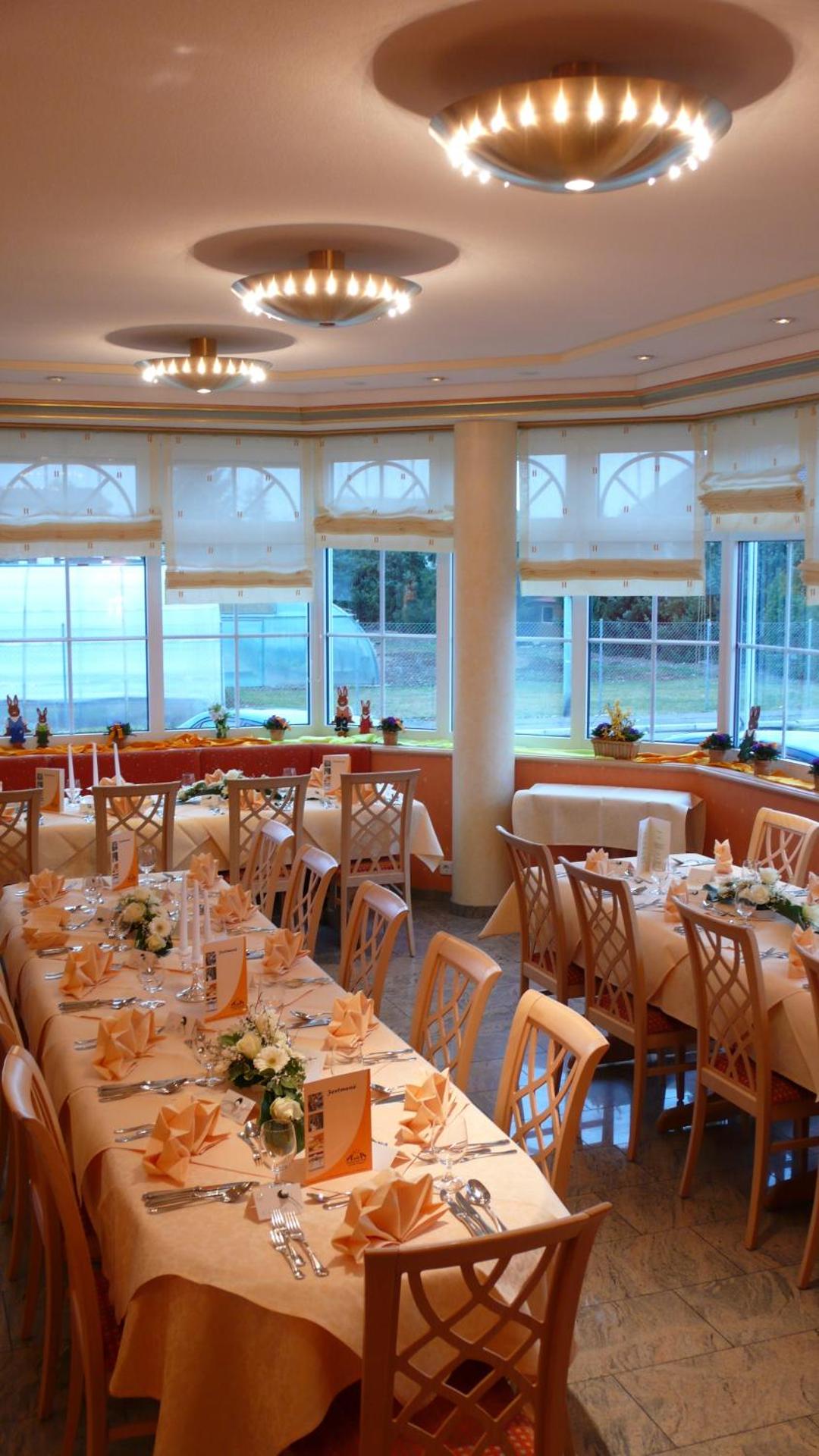 Restaurant/places to eat