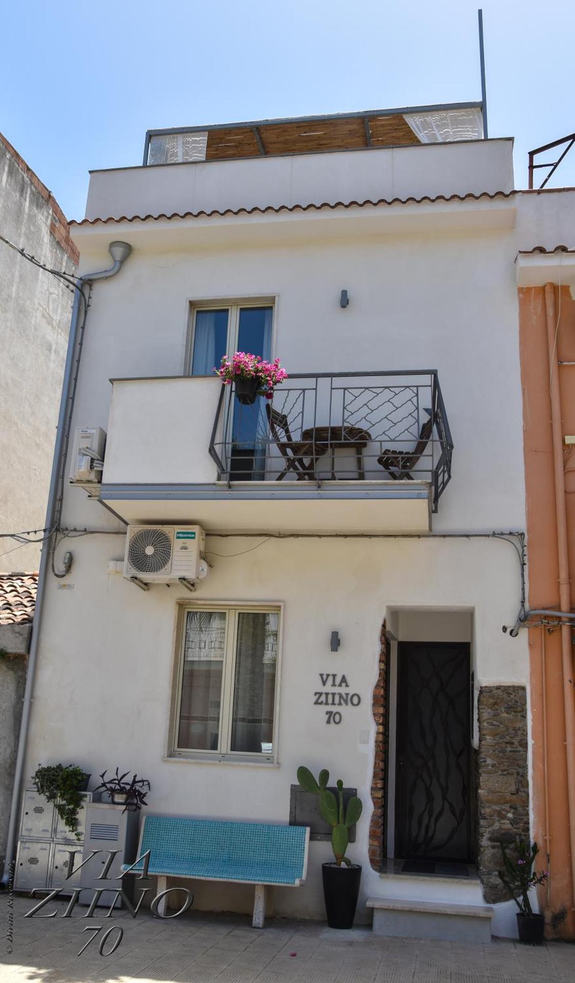 Via Ziino 70