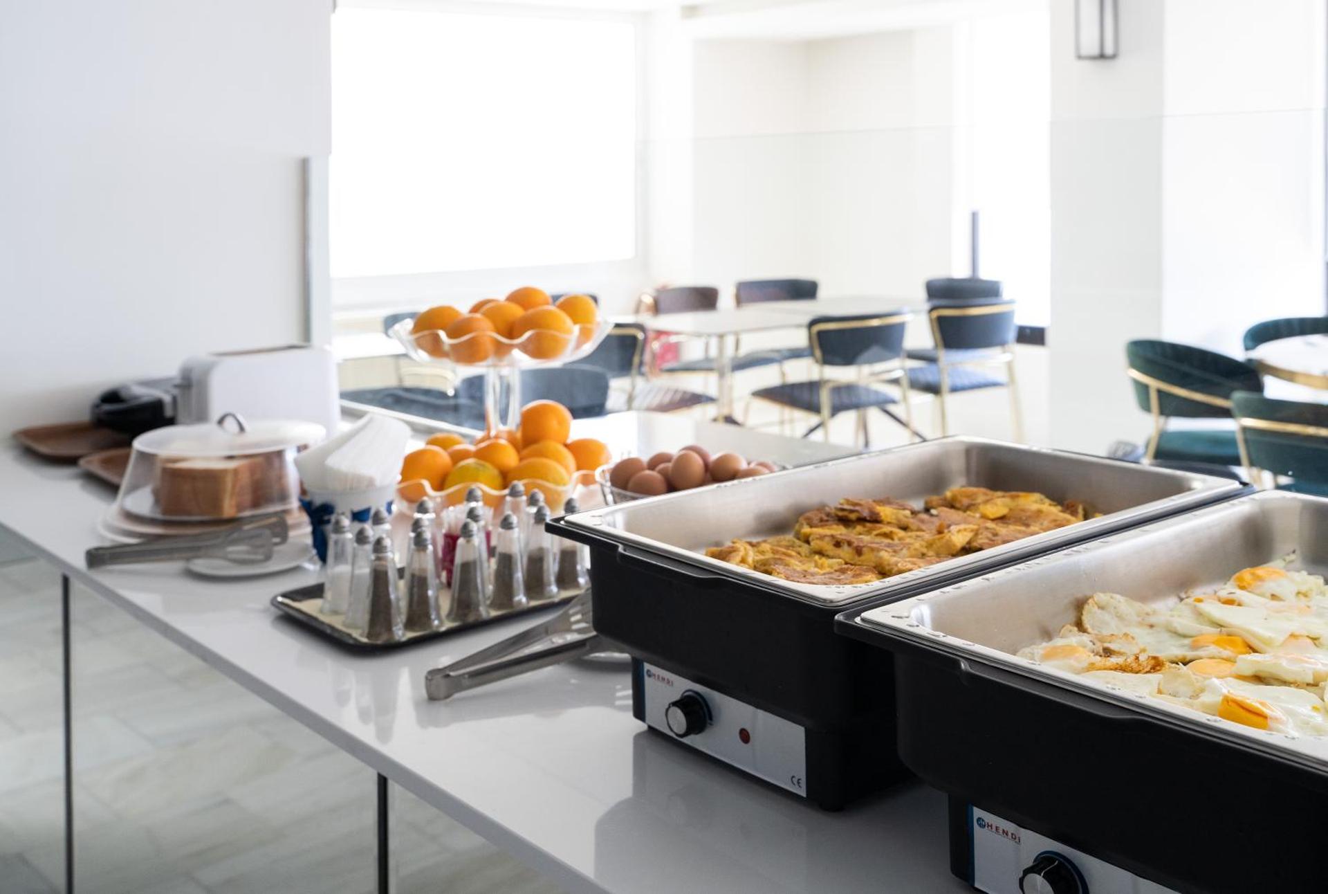 Continental breakfast