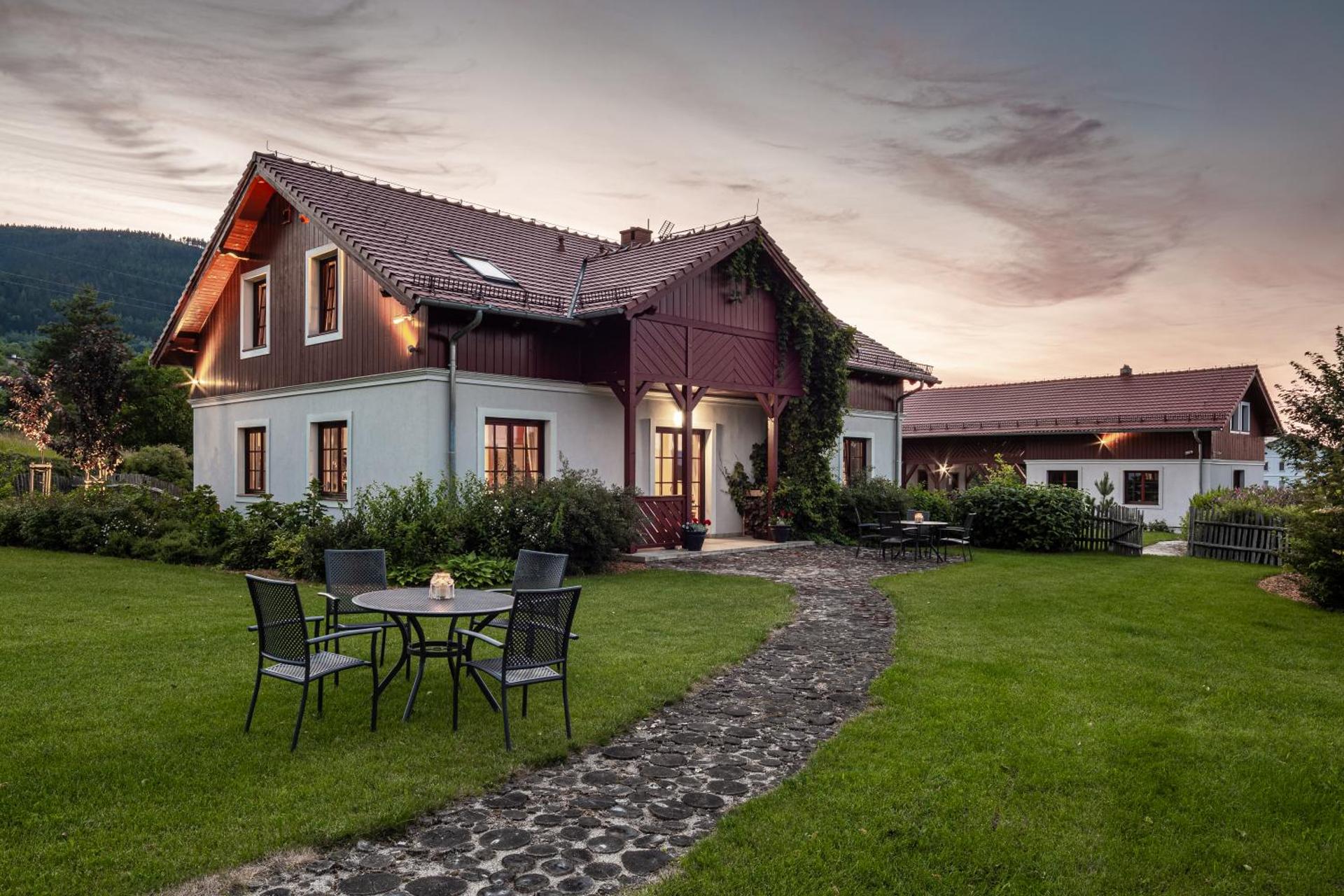 Willa Wzgórze Poręba - w ofercie darmowe ładowanie aut elektrycznych