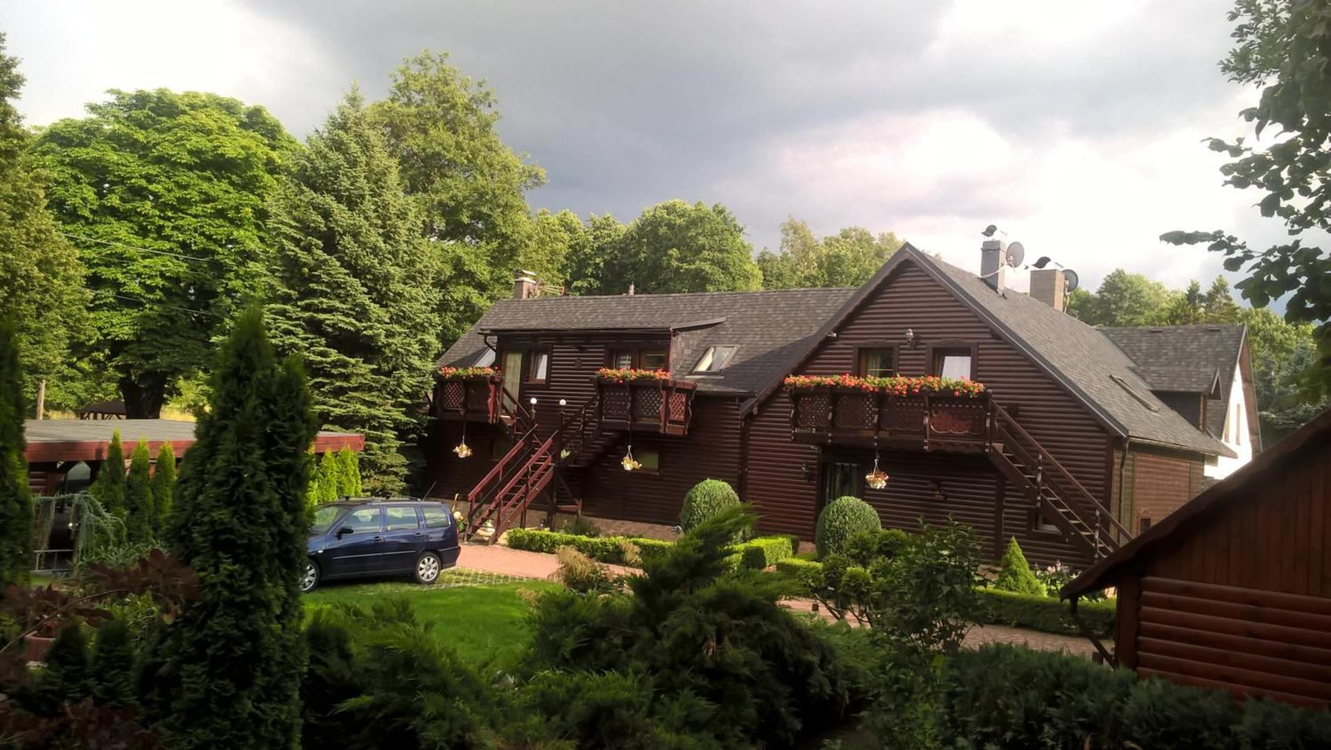 Apartment with Garden View