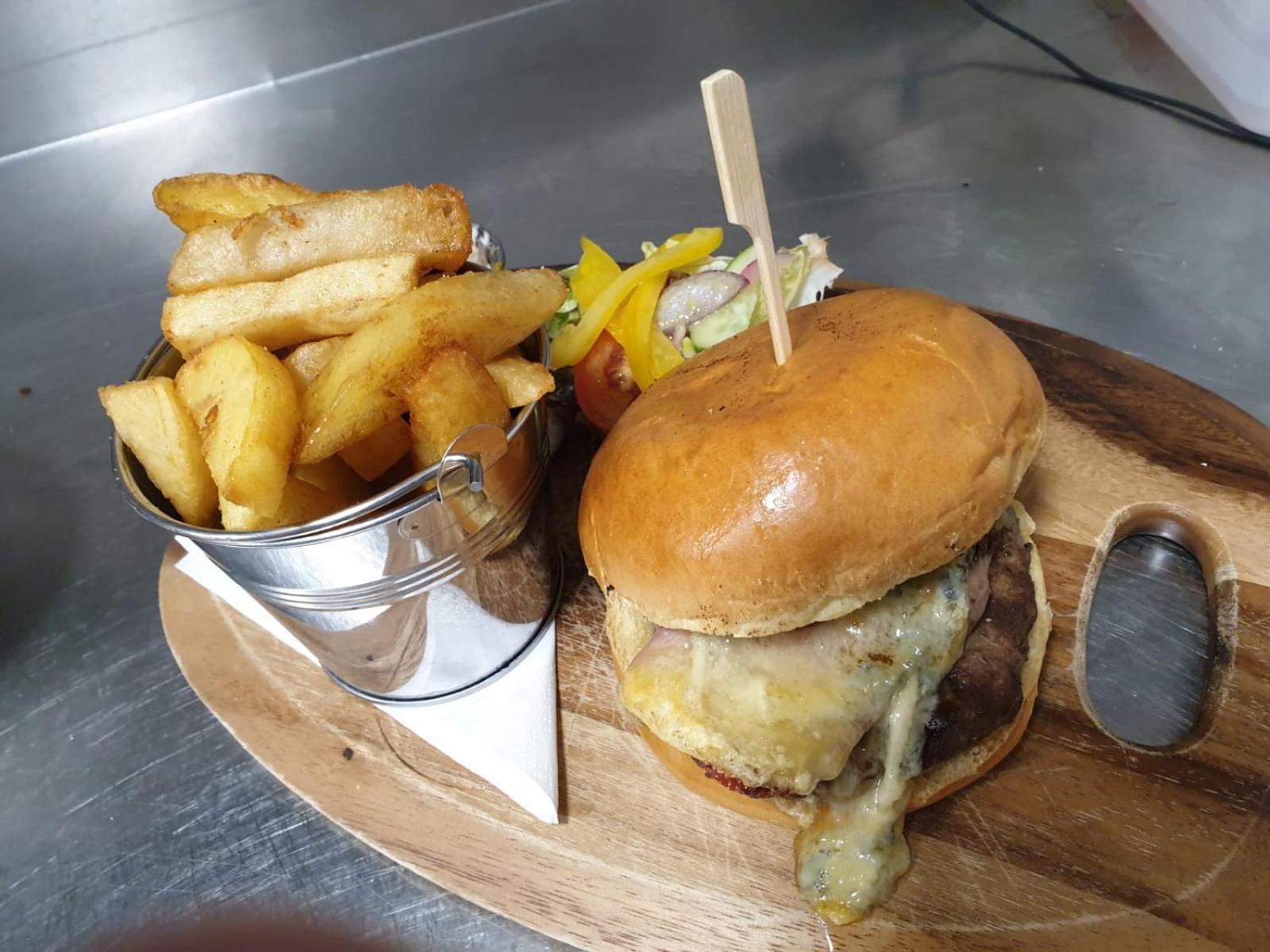 Restaurant/places to eat